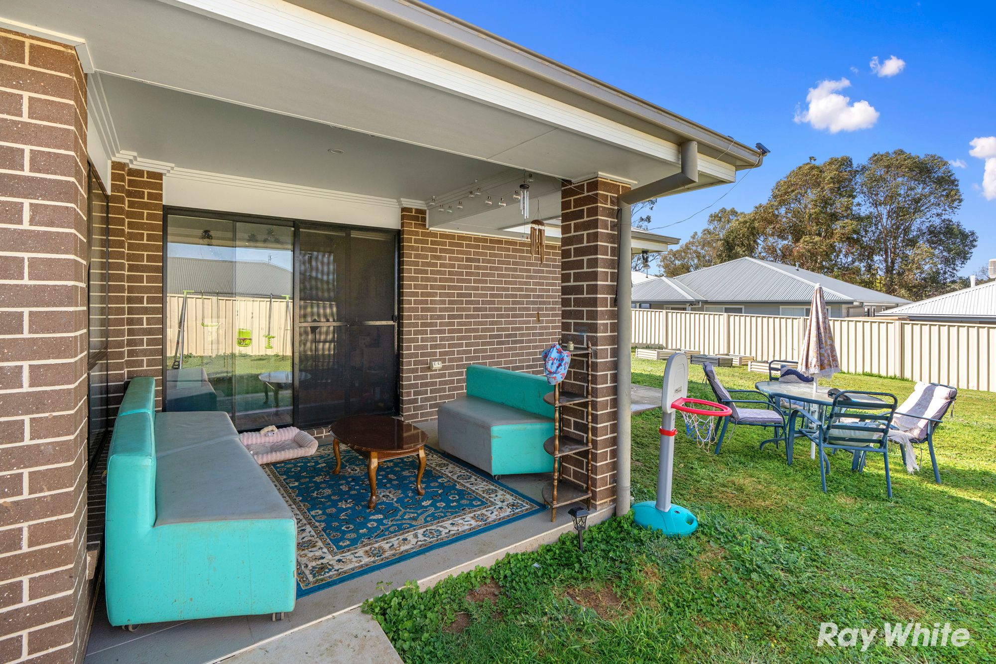 39 Waratah Street — photo 14 of 17