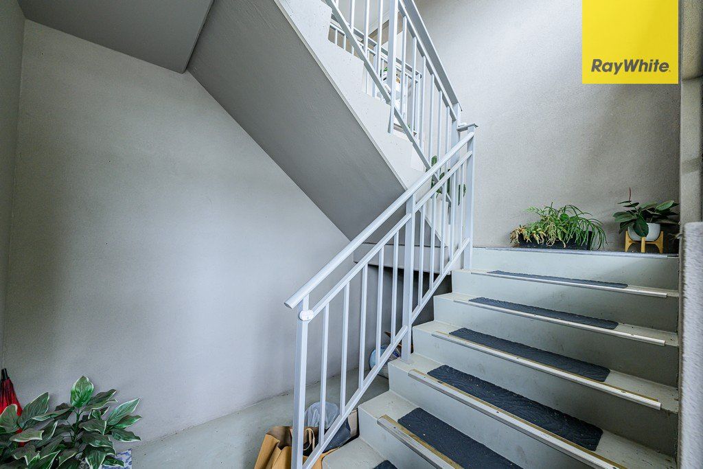 15/8 Blackburn Street — photo 3 of 26