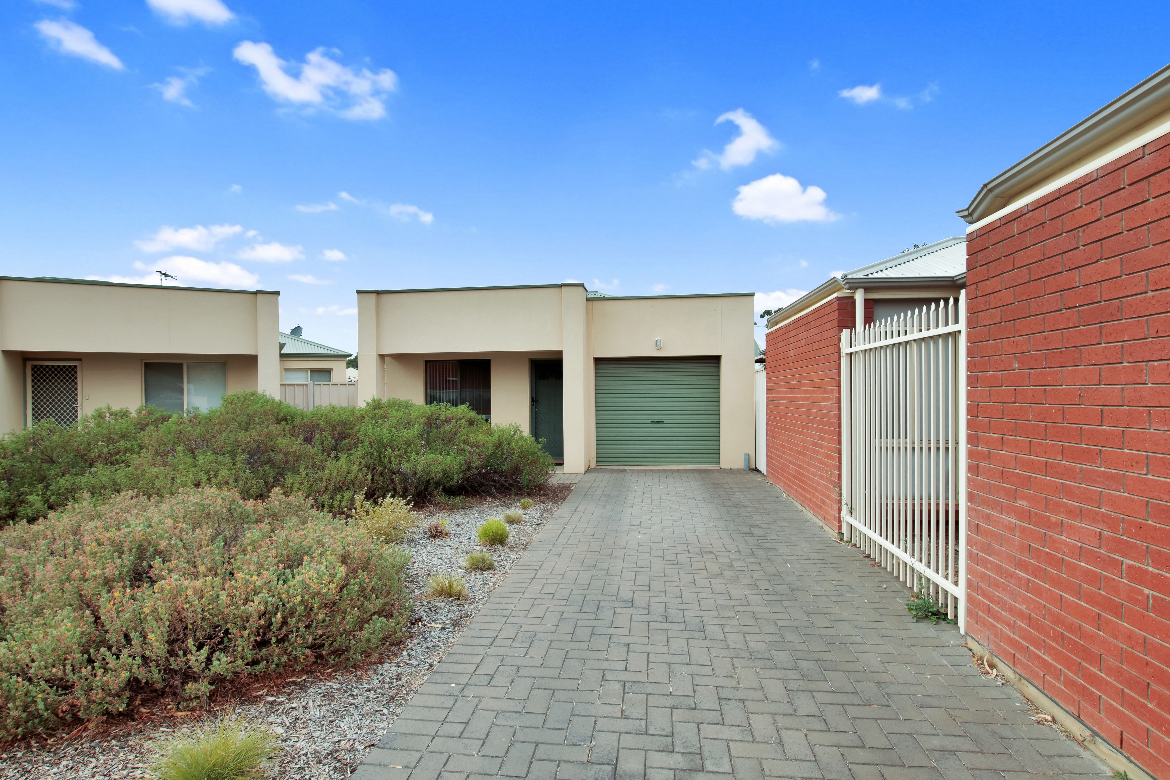 2/10 Shrewton Court, Salisbury North, SA 5108