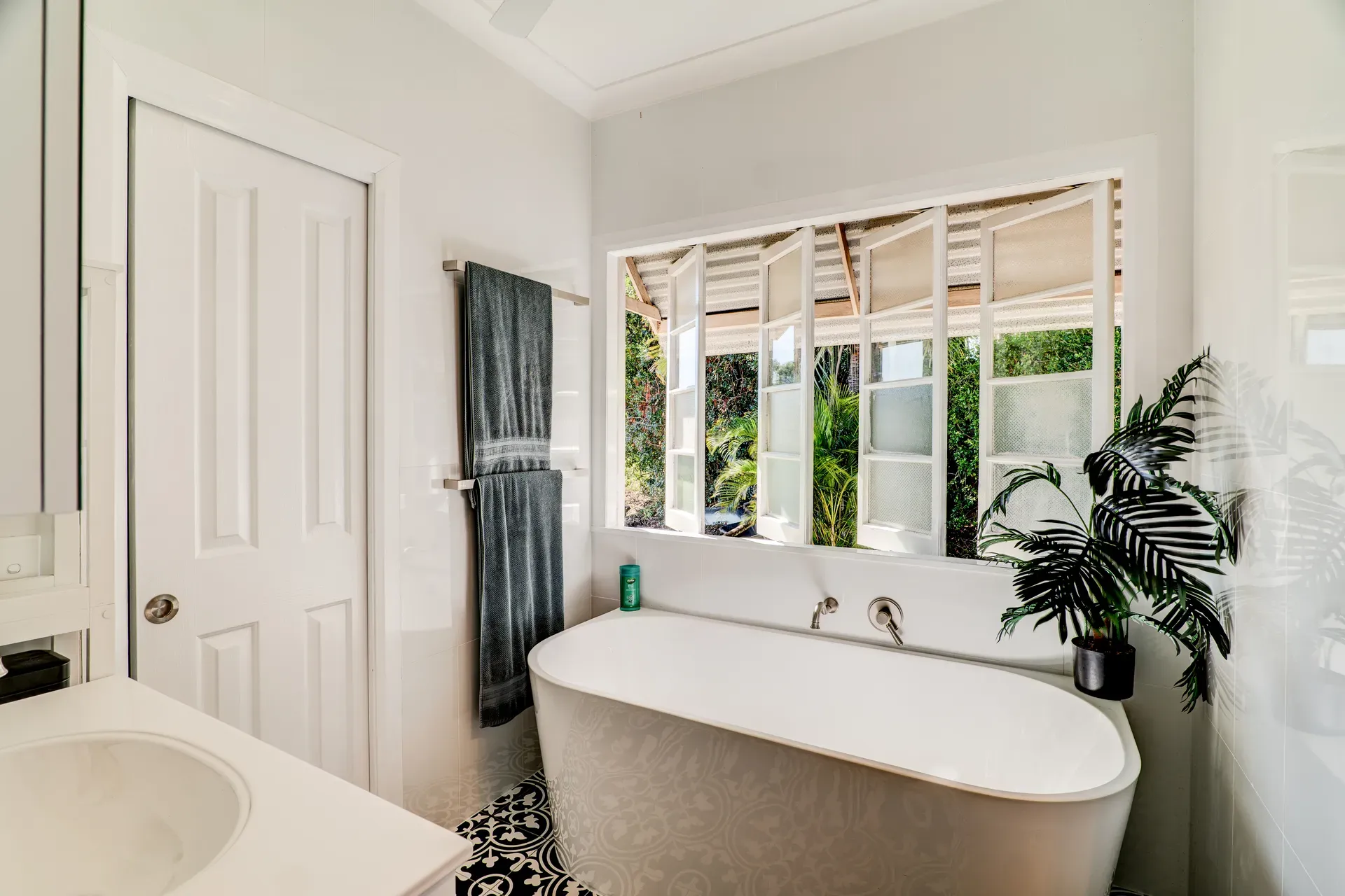 134 Glamorgan Vale Road — photo 18 of 30