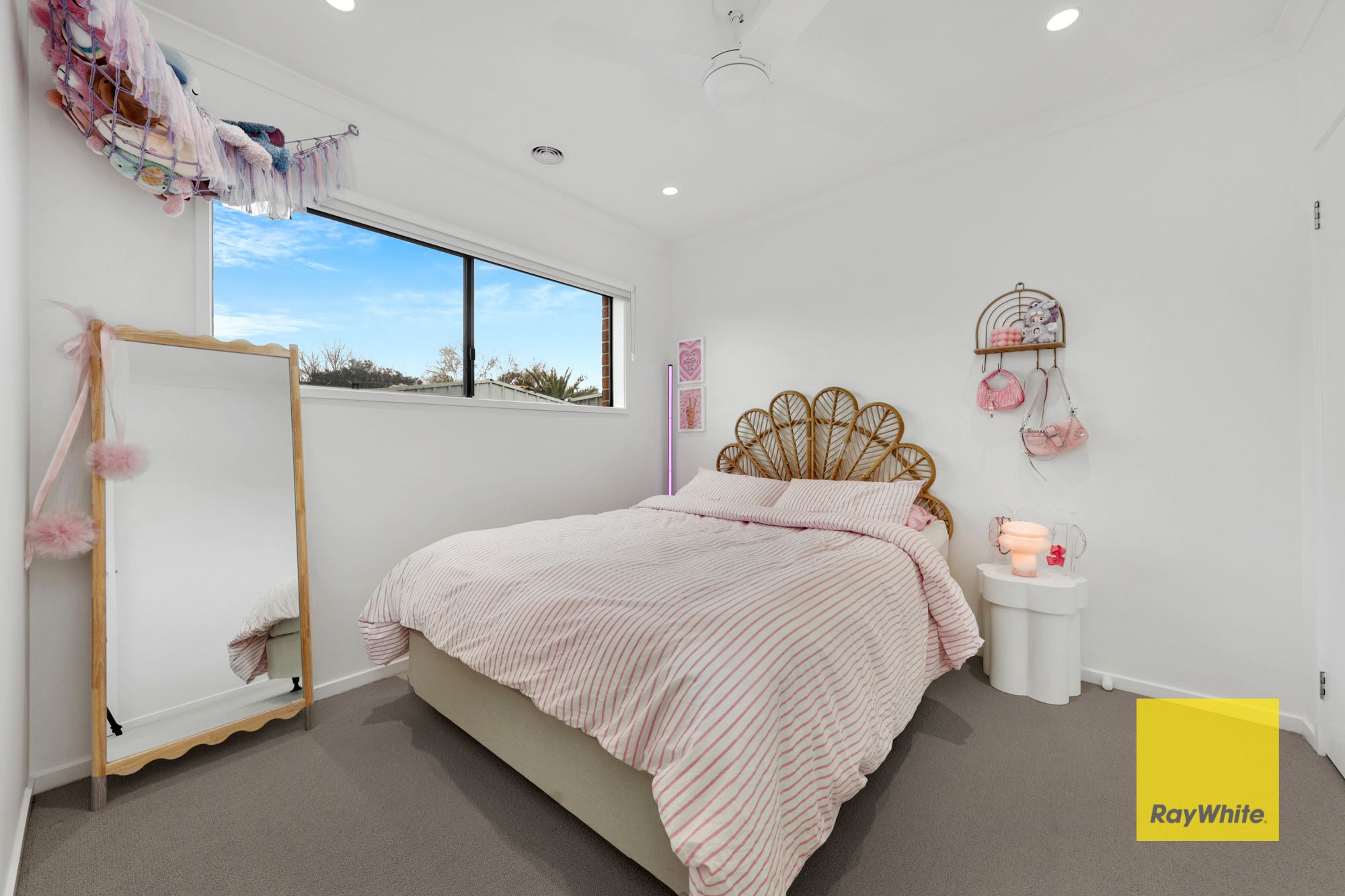 106 Mernda Village Drive — photo 14 of 23