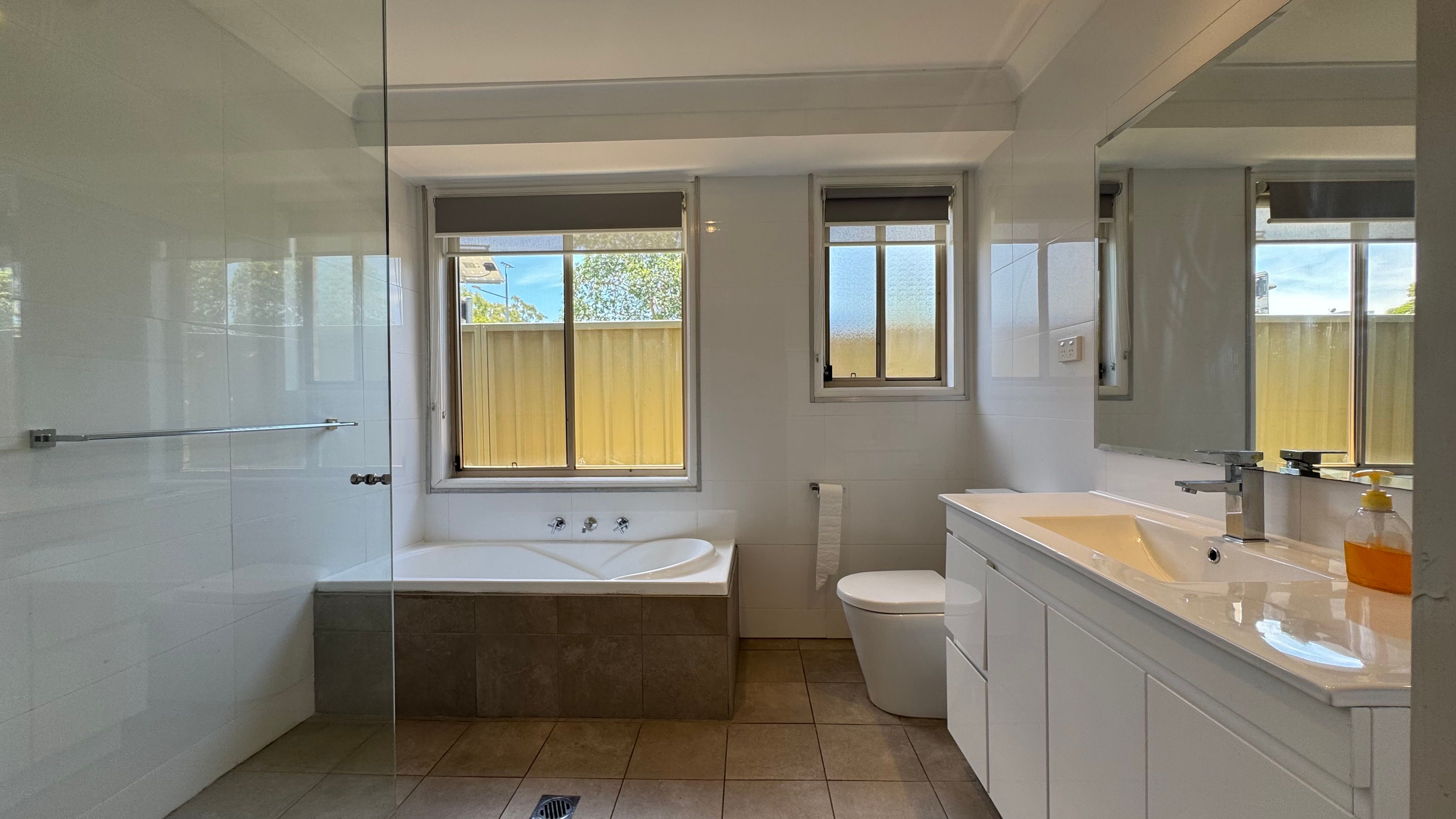 28 Linara Circuit, Glenmore Park, NSW