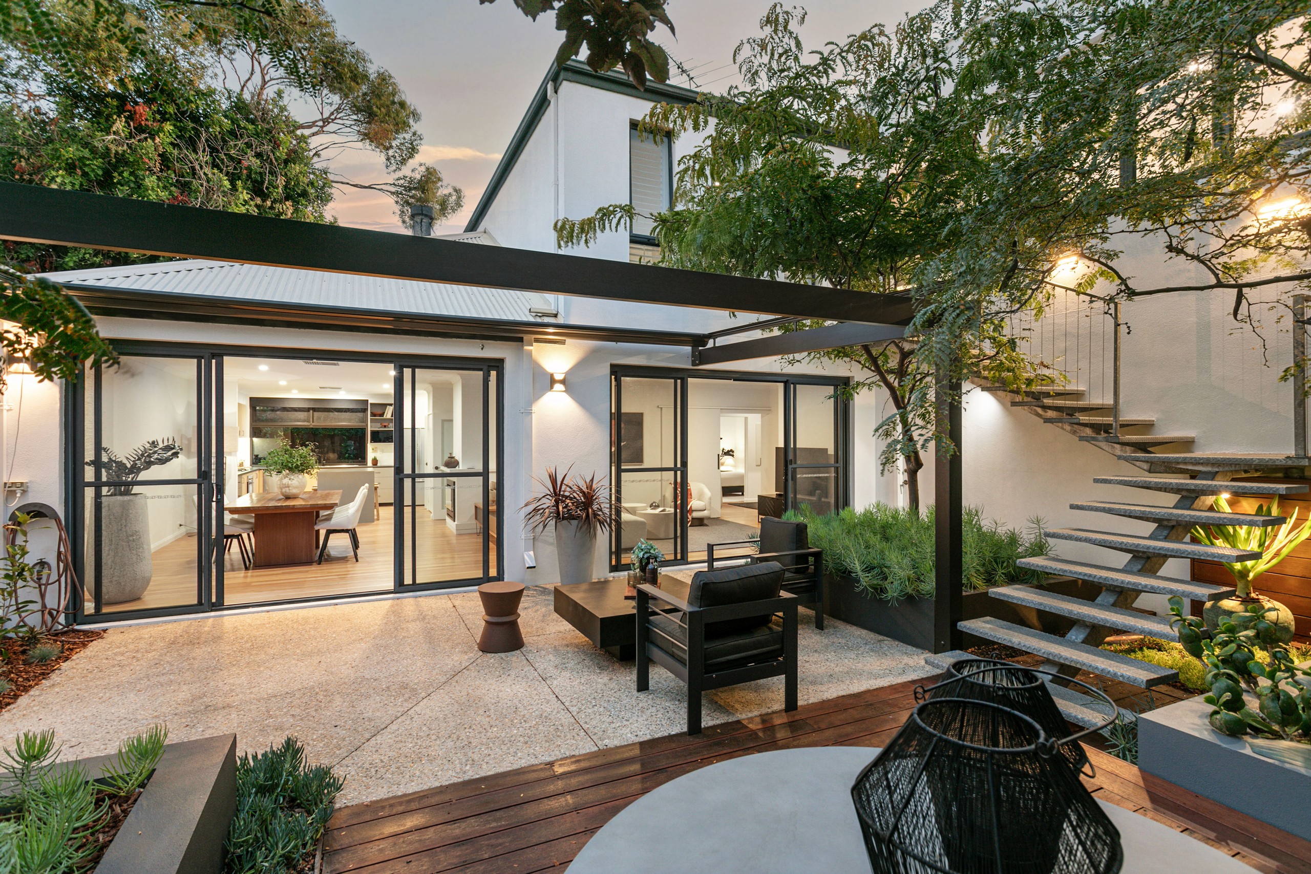 10 Euphrasie Court, Fremantle, WA 6160