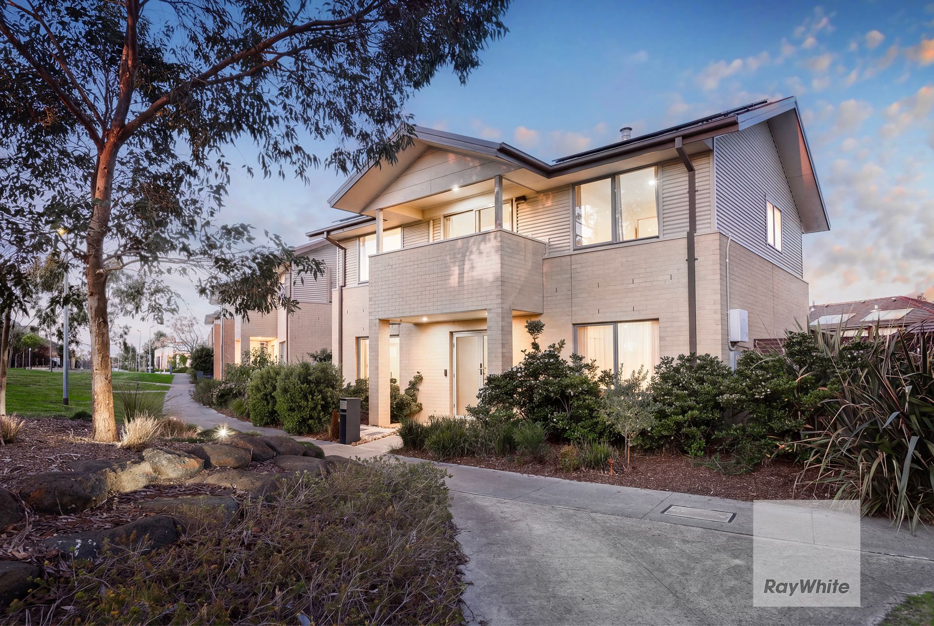 11 Parkfield Walk, Westmeadows, VIC 3049