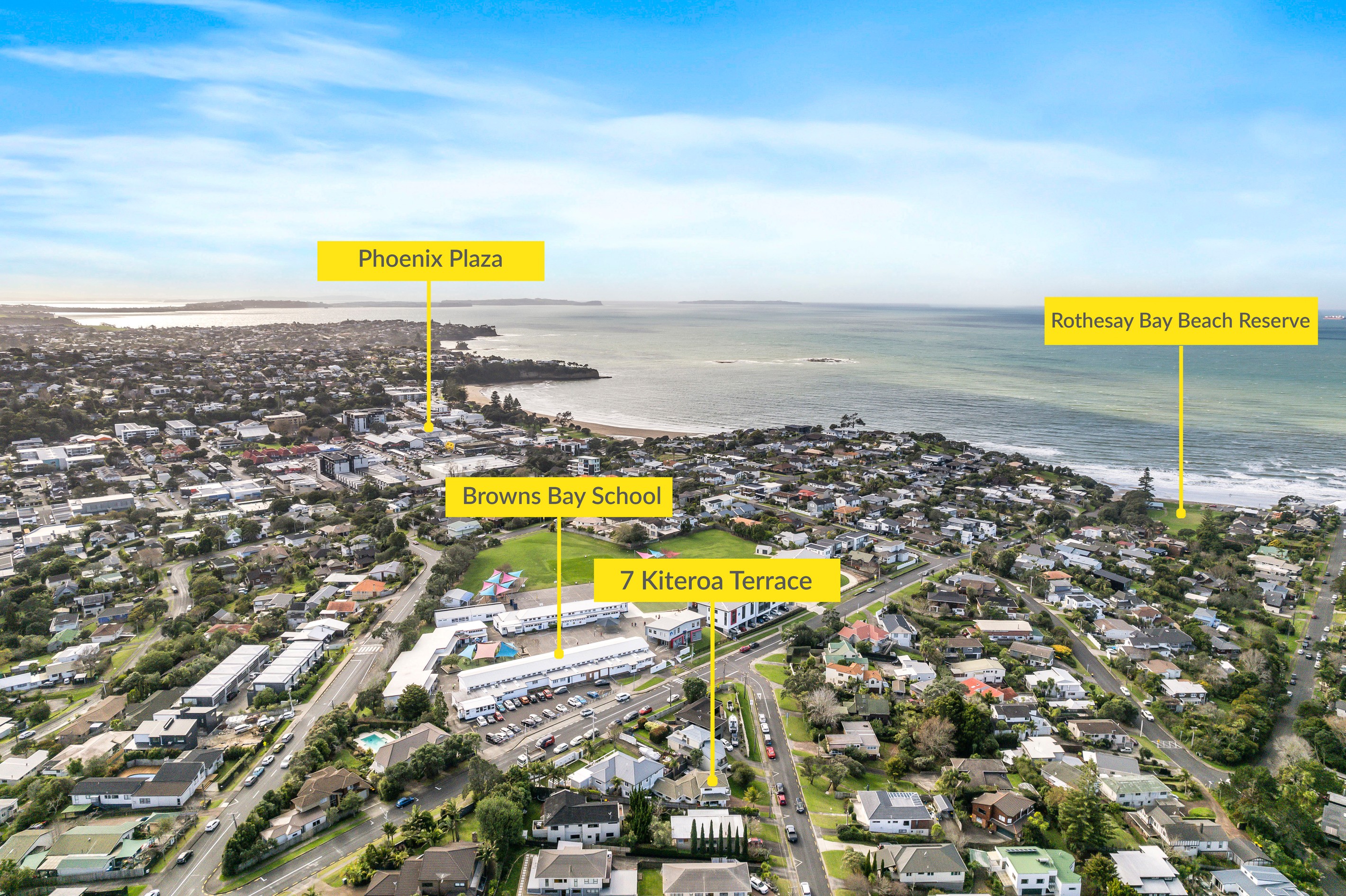 7 Kiteroa Terrace, Rothesay Bay, North Shore City