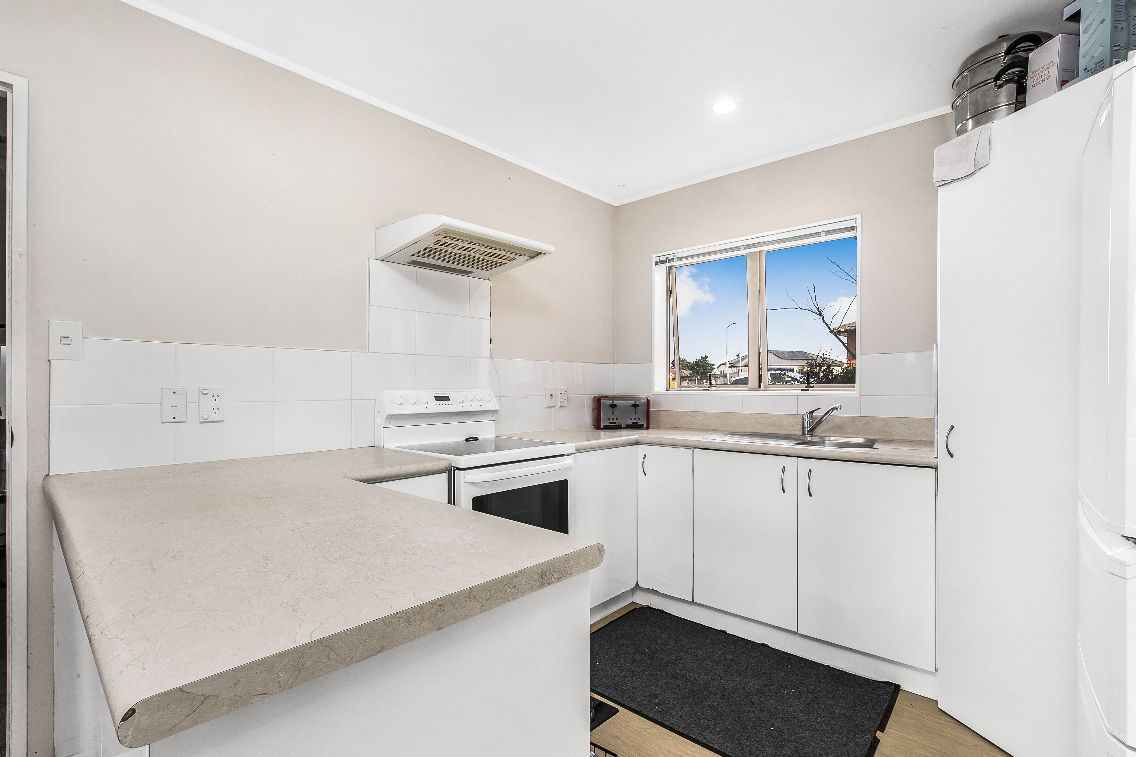 3 Eloise Place, Clendon Park, Manukau City