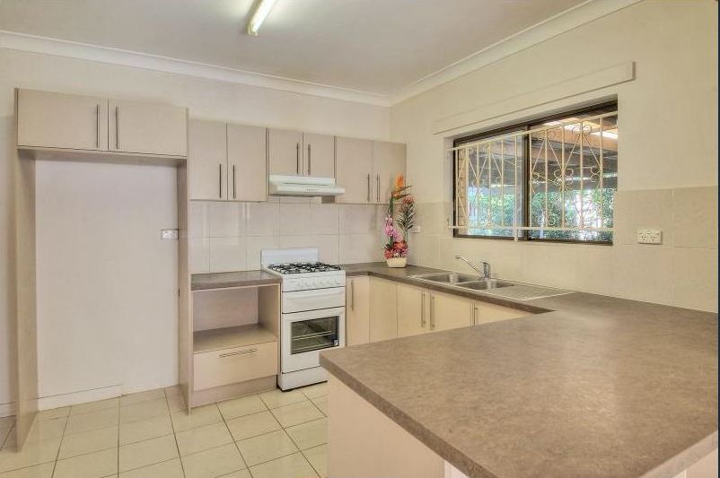 220 Mains Road, Sunnybank, QLD 4109