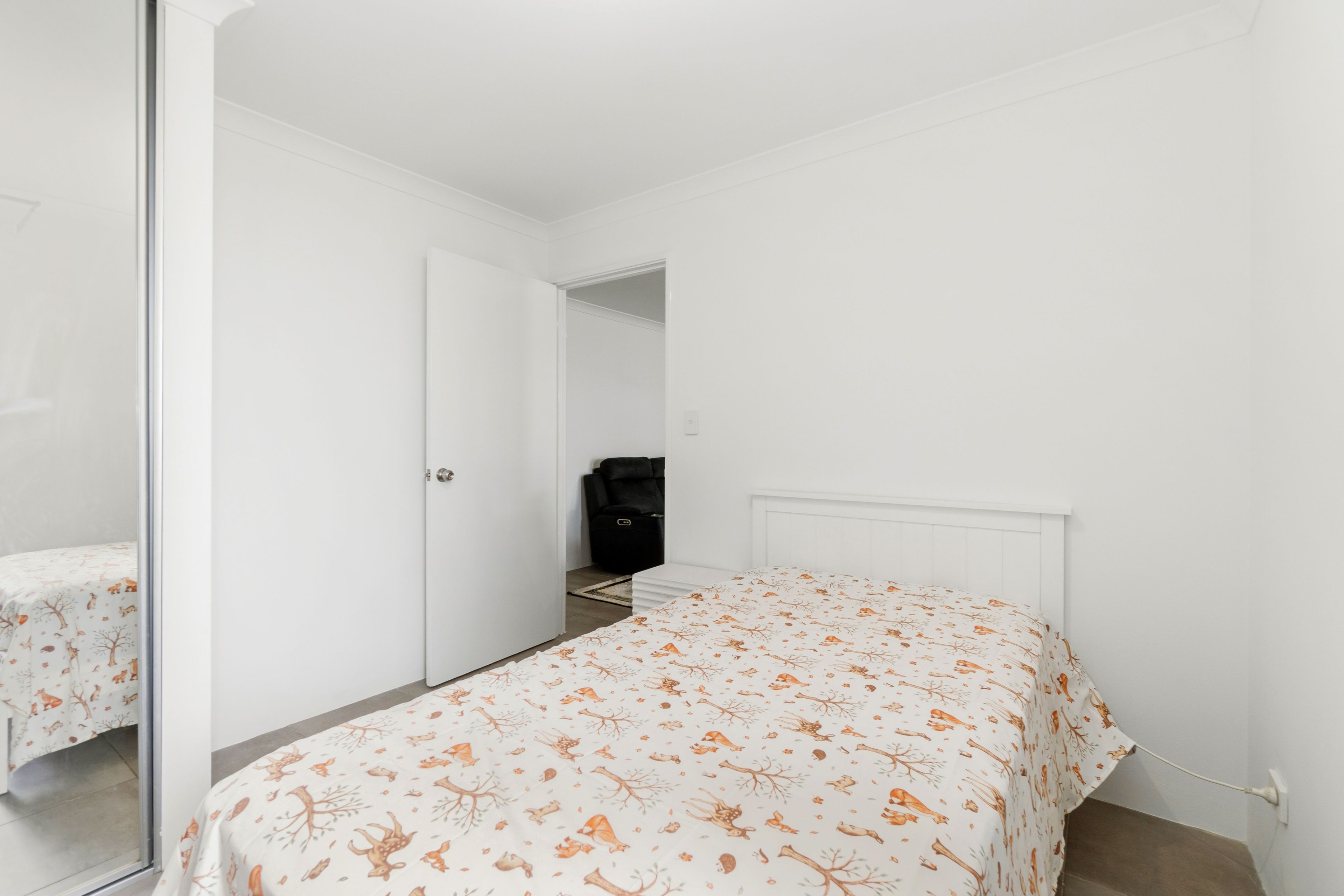 17 Magellan Road — photo 11 of 18