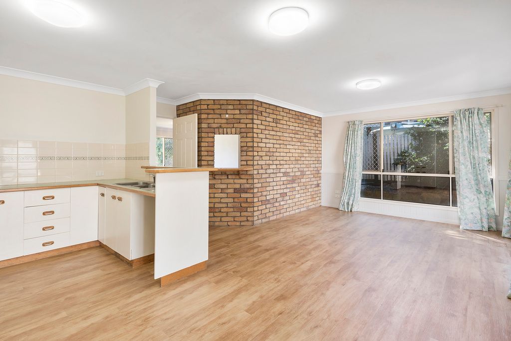 14 Robindale Drive, Darling Heights, QLD 4350