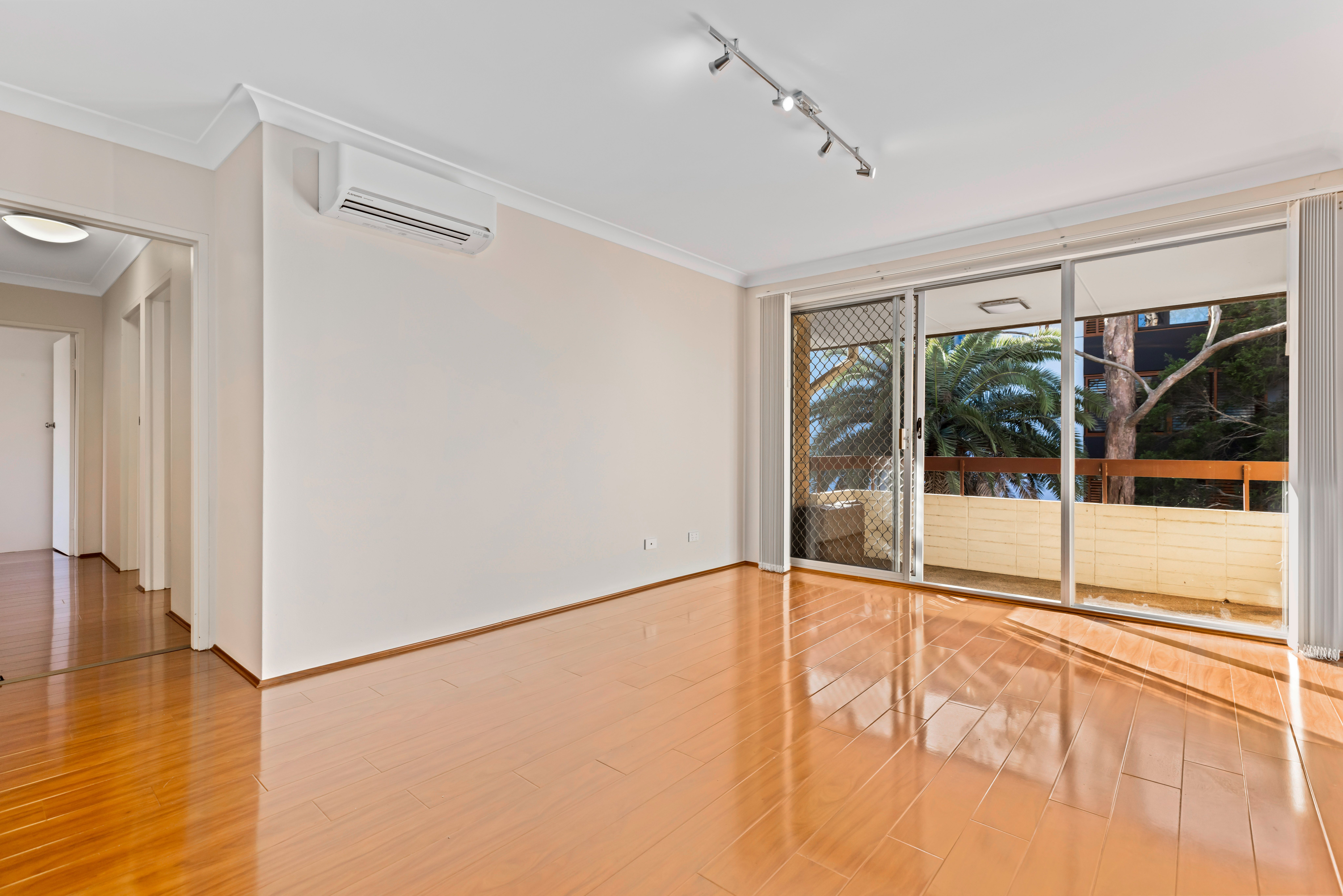 16/51 Burns Bay Road, Lane Cove, NSW 2066
