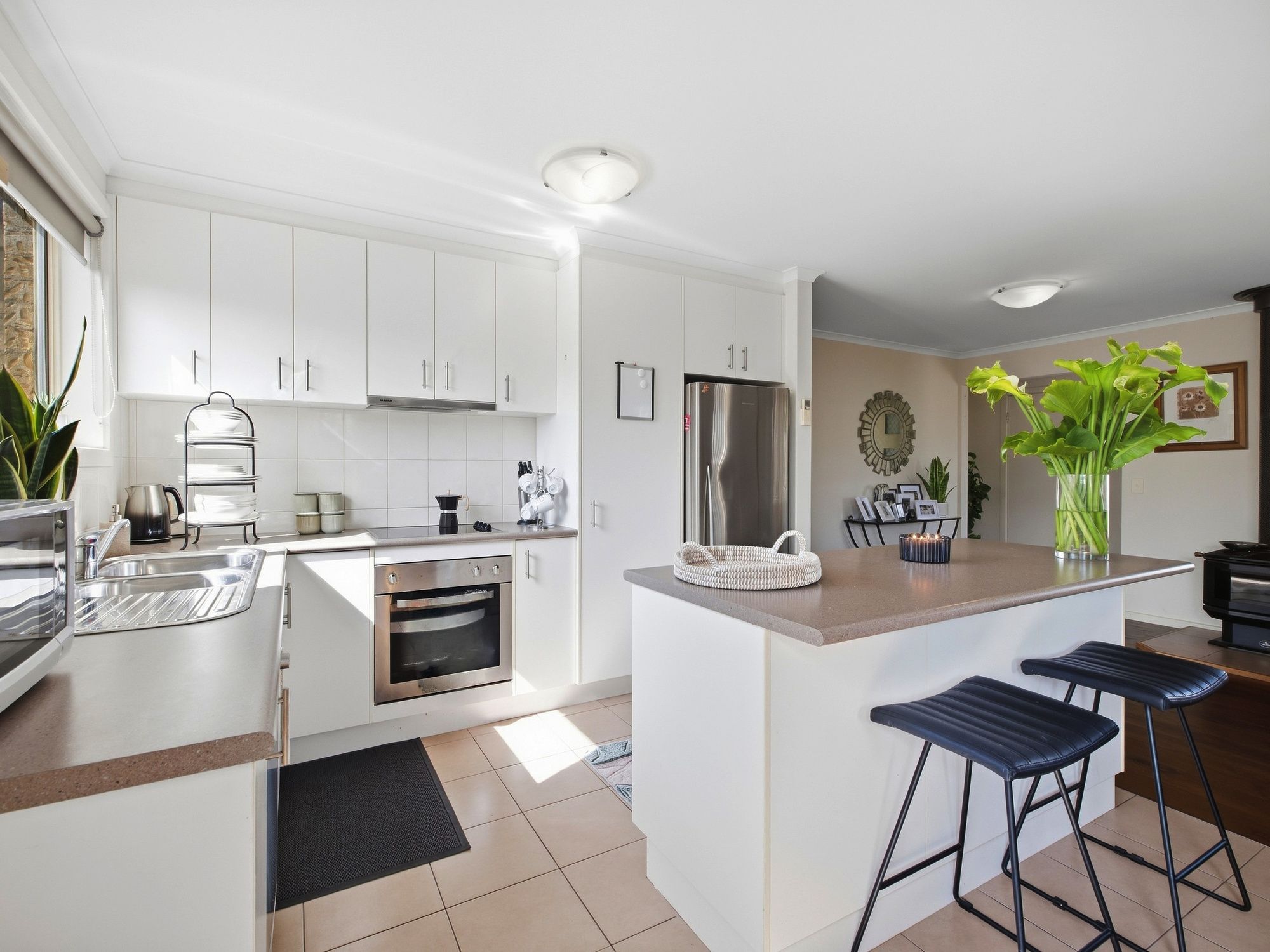 2/26-28 Graham Street — photo 3 of 15