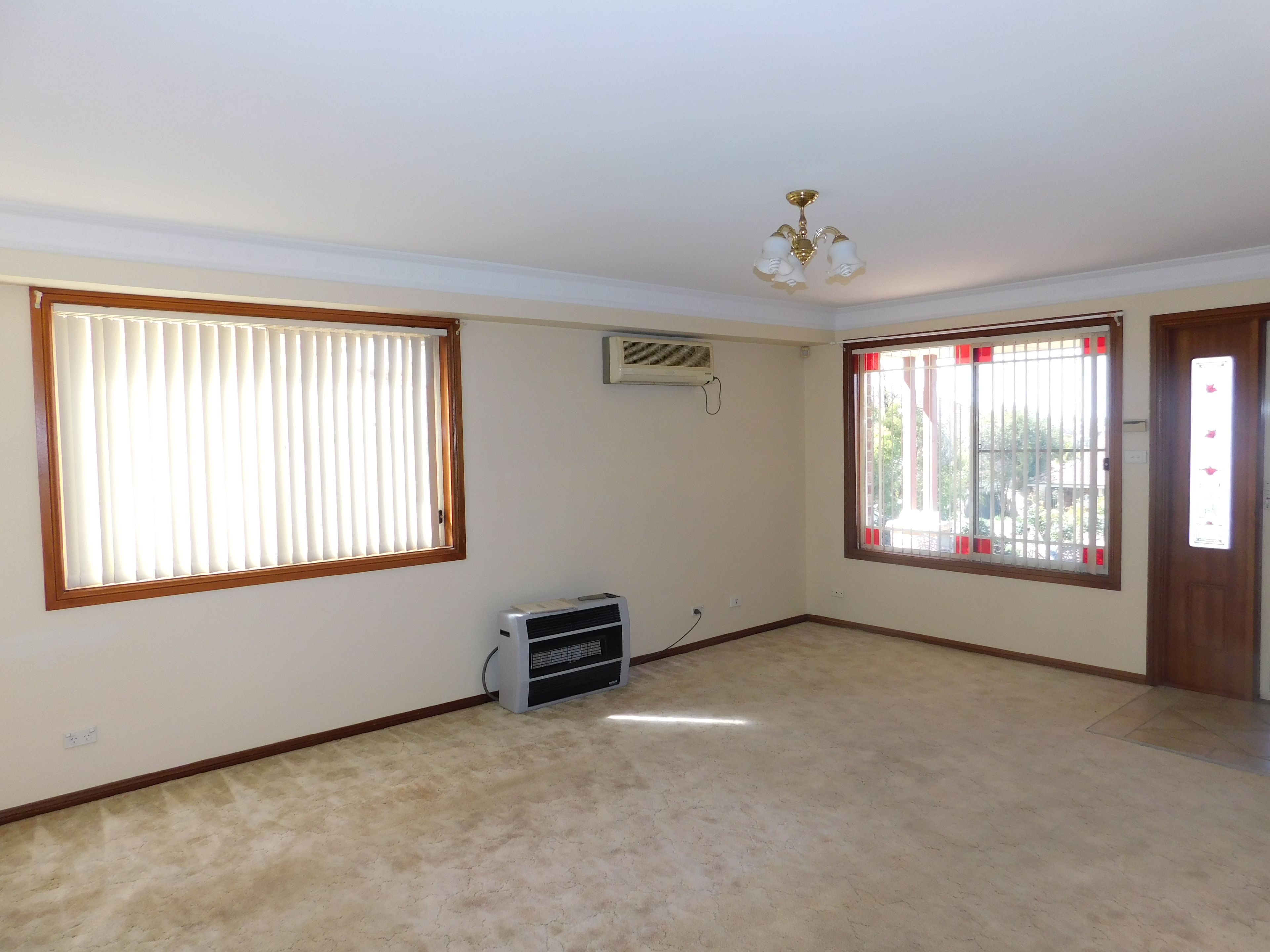 20B Henry Street, Cecil Hills, NSW 2171