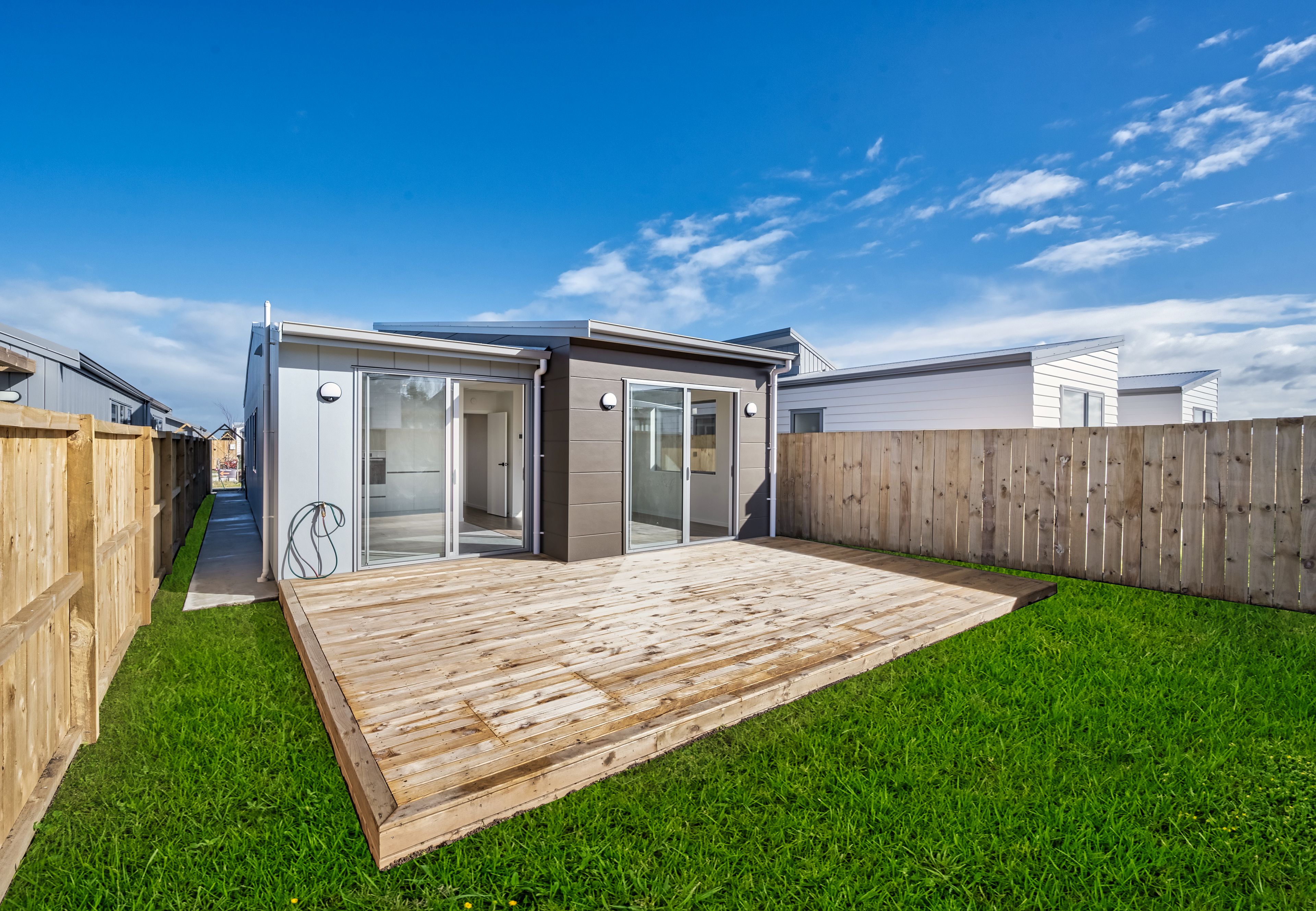 16 Clayden Shuttleworth Street, Takanini, Papakura