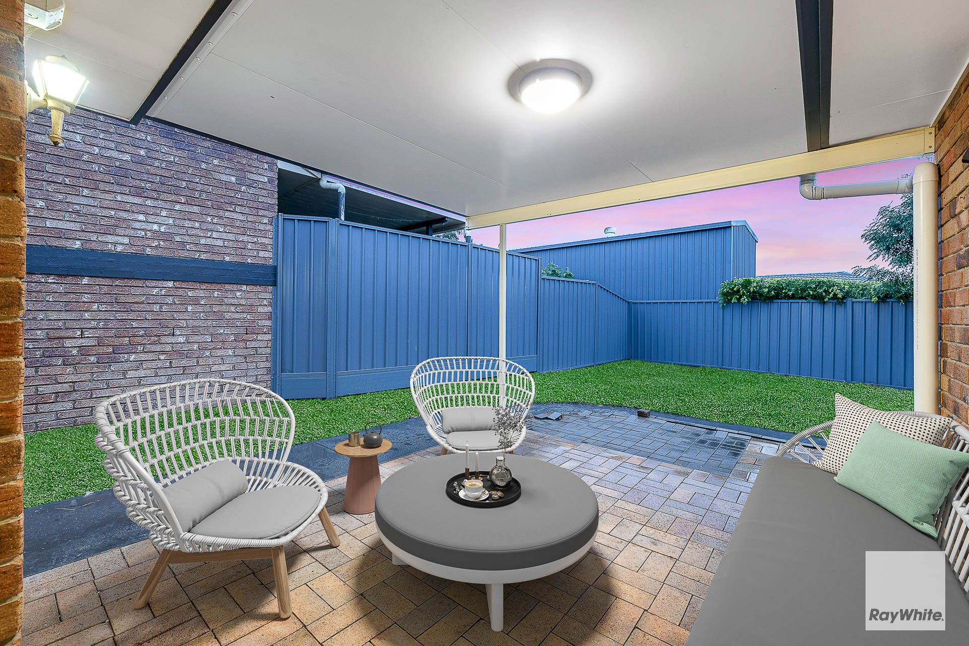 9 Petunia Crescent — photo 4 of 20