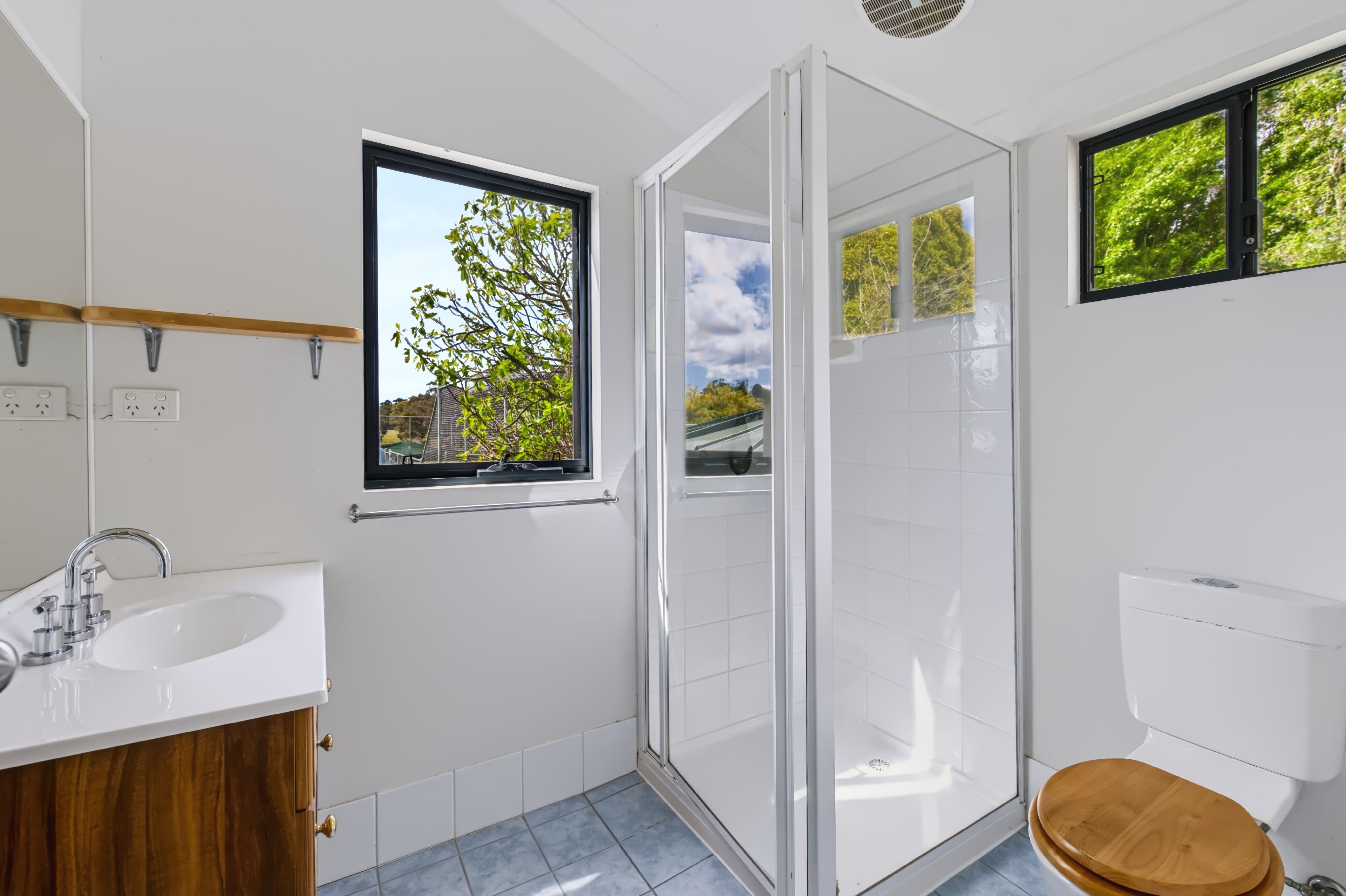 76 Walburra Siding Road — photo 10 of 15