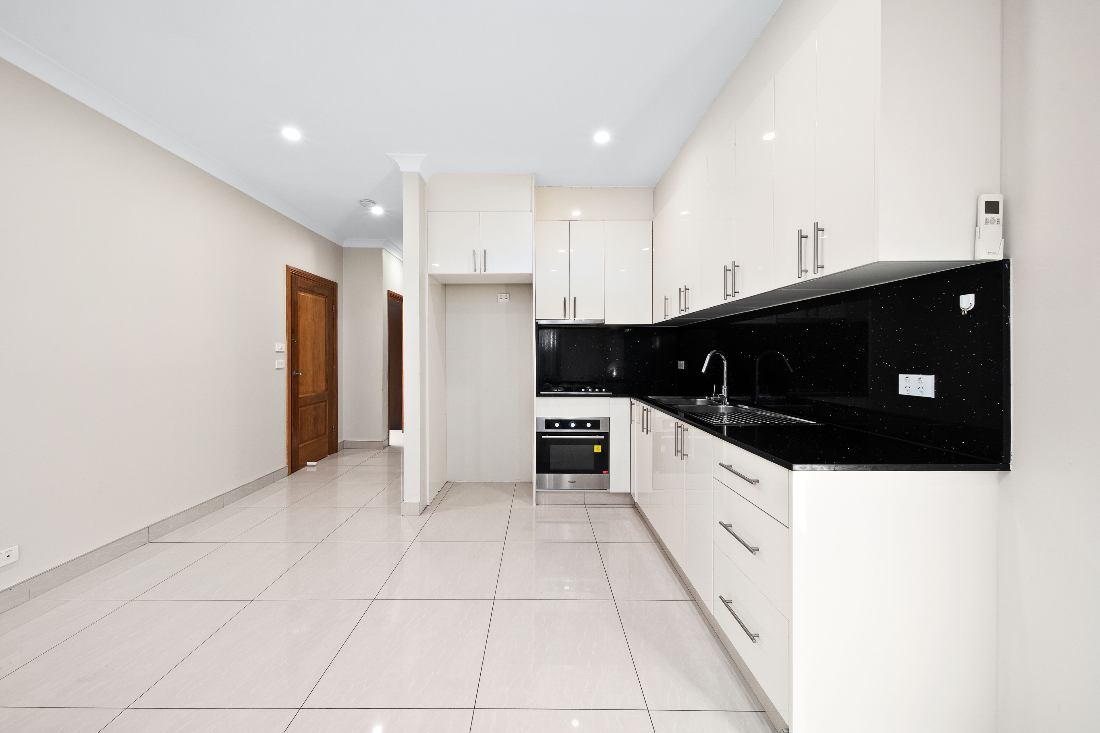 10A Mulligan Street, Bossley Park, NSW 2176