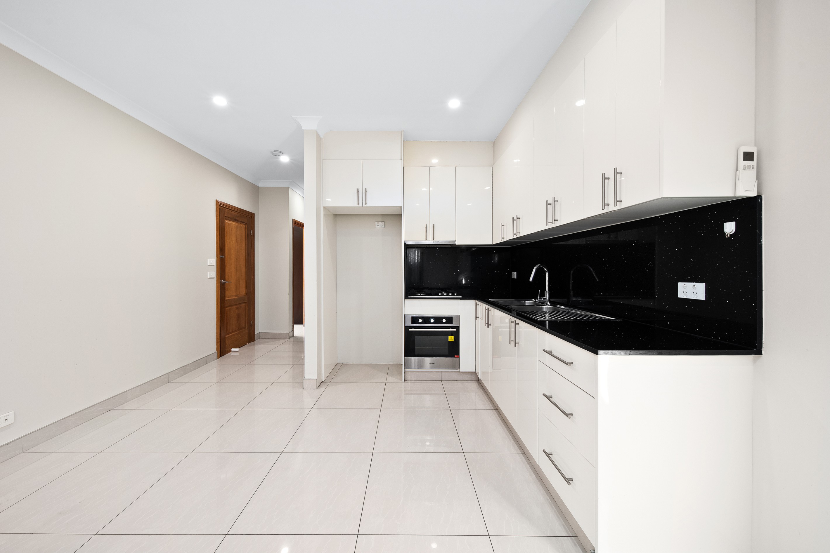 10A Mulligan Street, Bossley Park, NSW 2176
