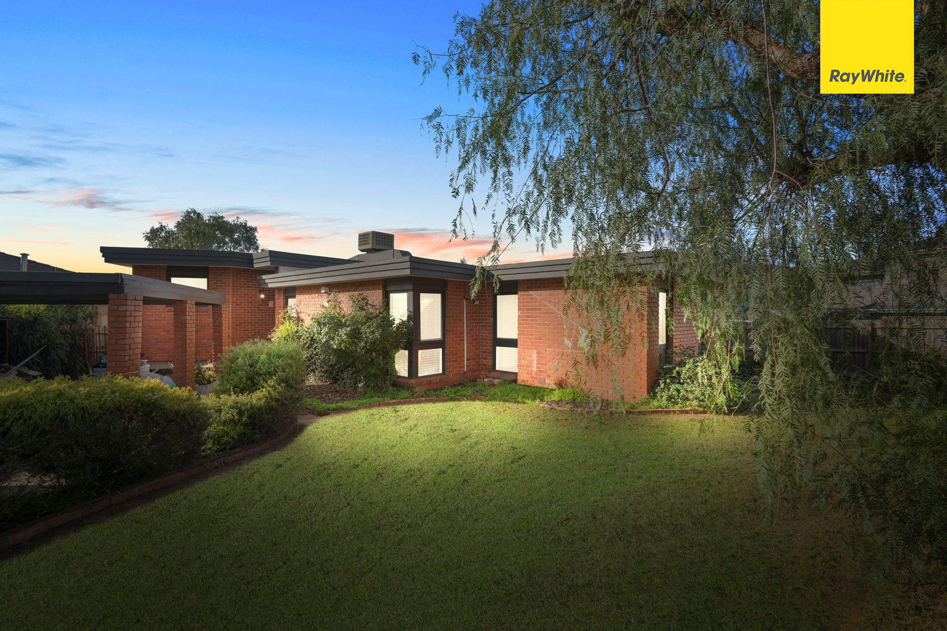 52 Rowan Drive, Kealba, VIC 3021
