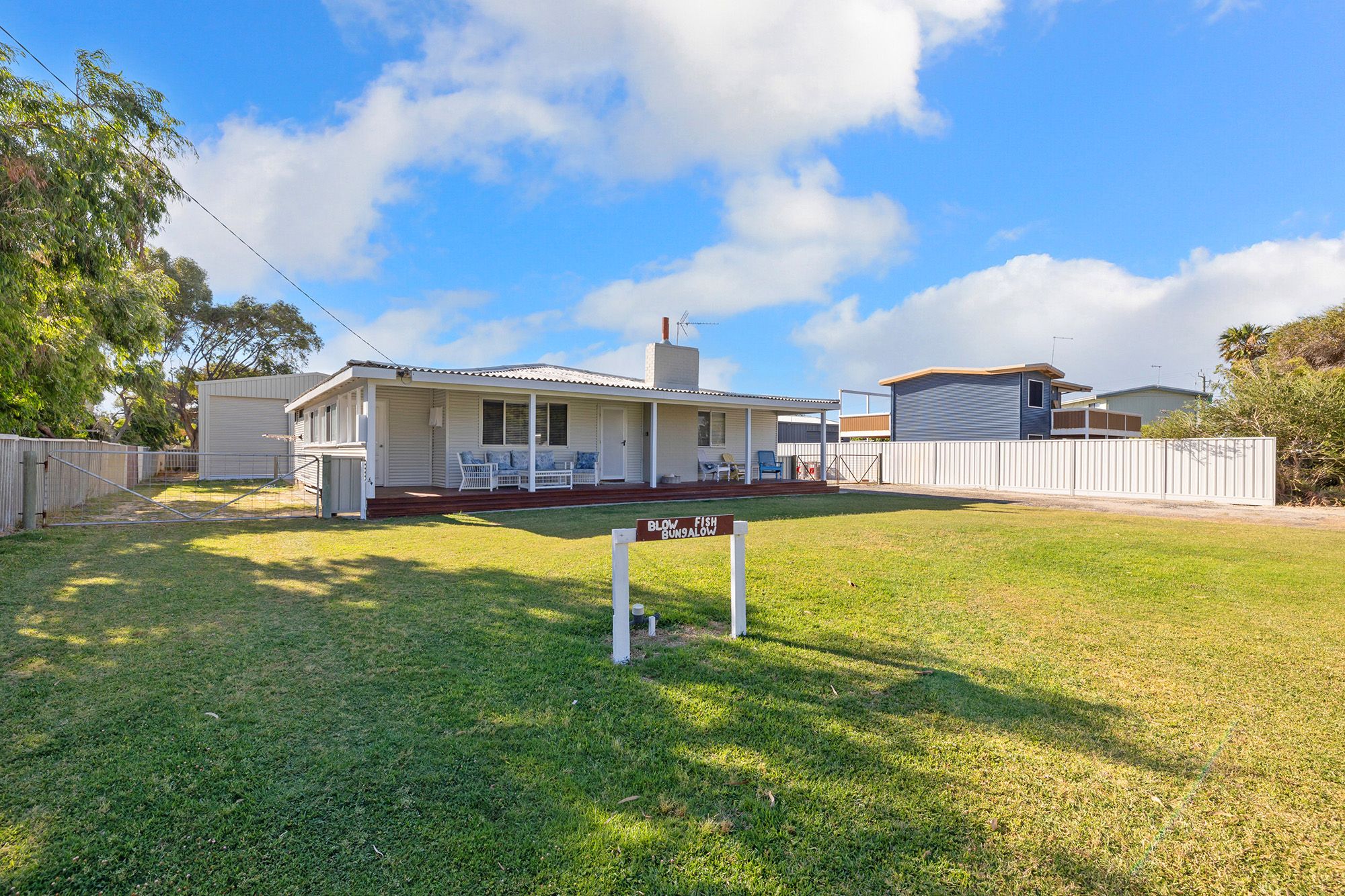 6 Wedge Avenue