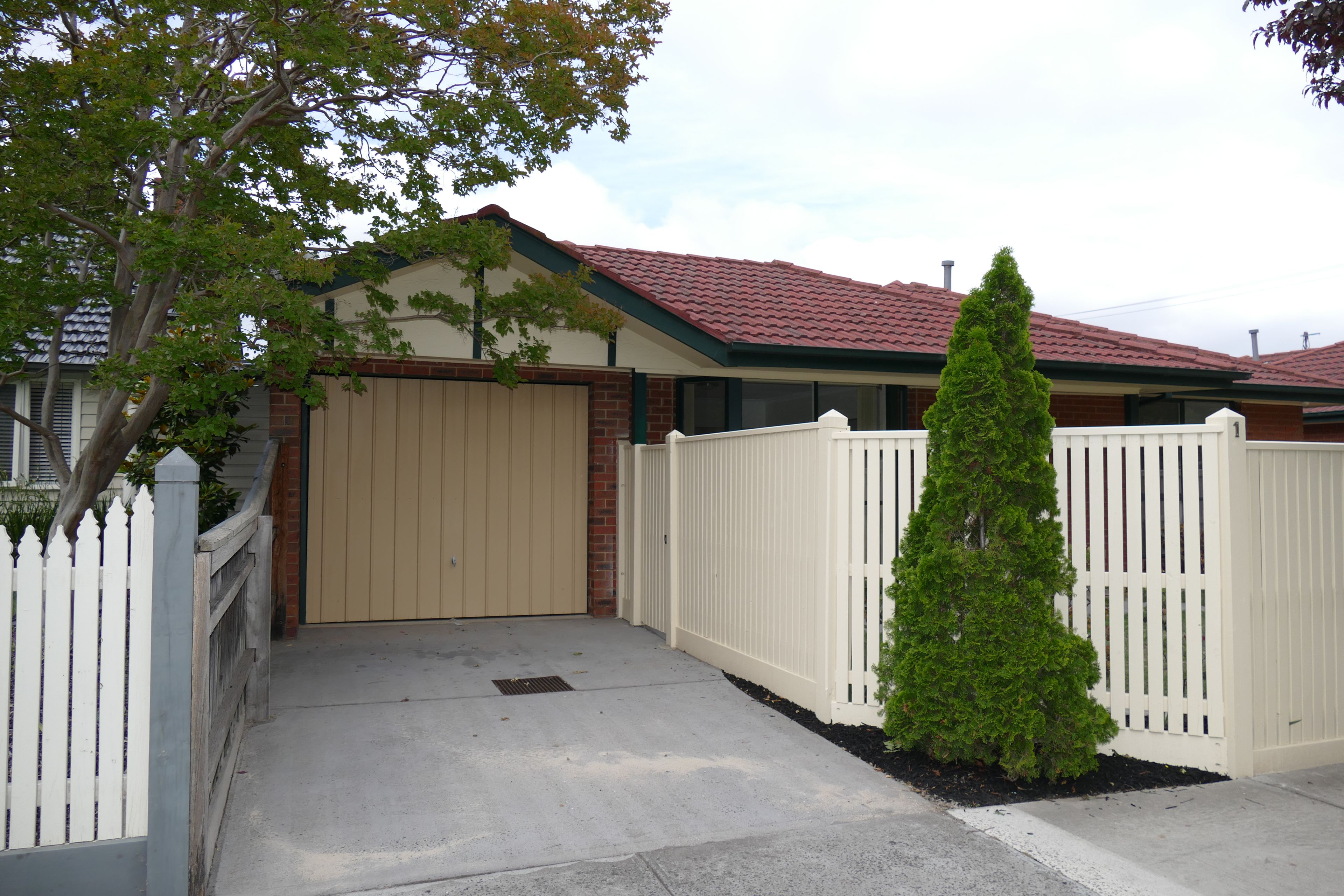 1/78-80 Willesden Road, Hughesdale, VIC 3166