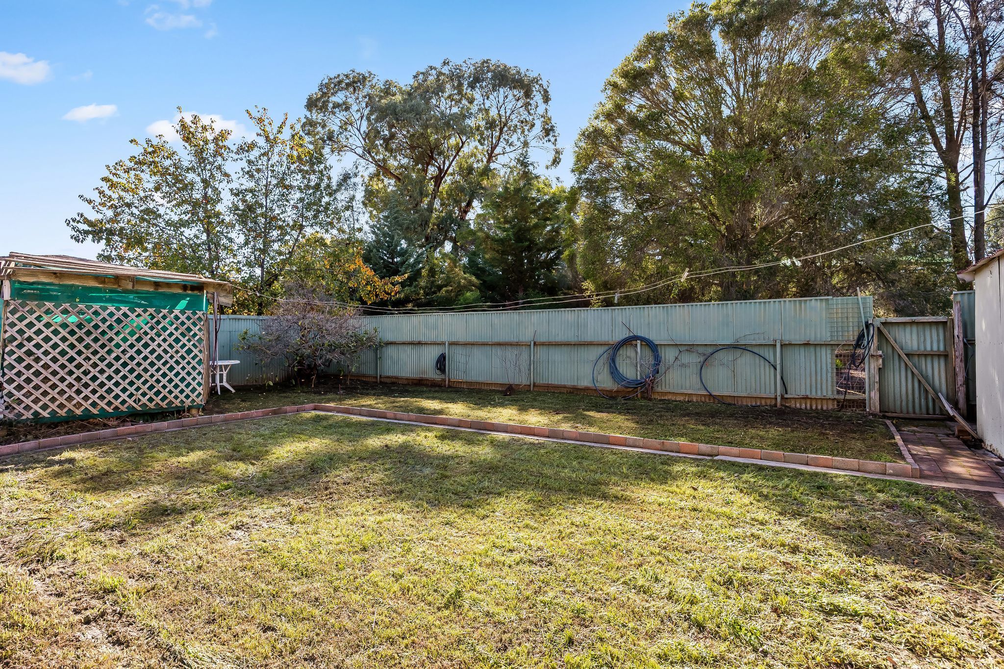 17 Emery Road — photo 15 of 16