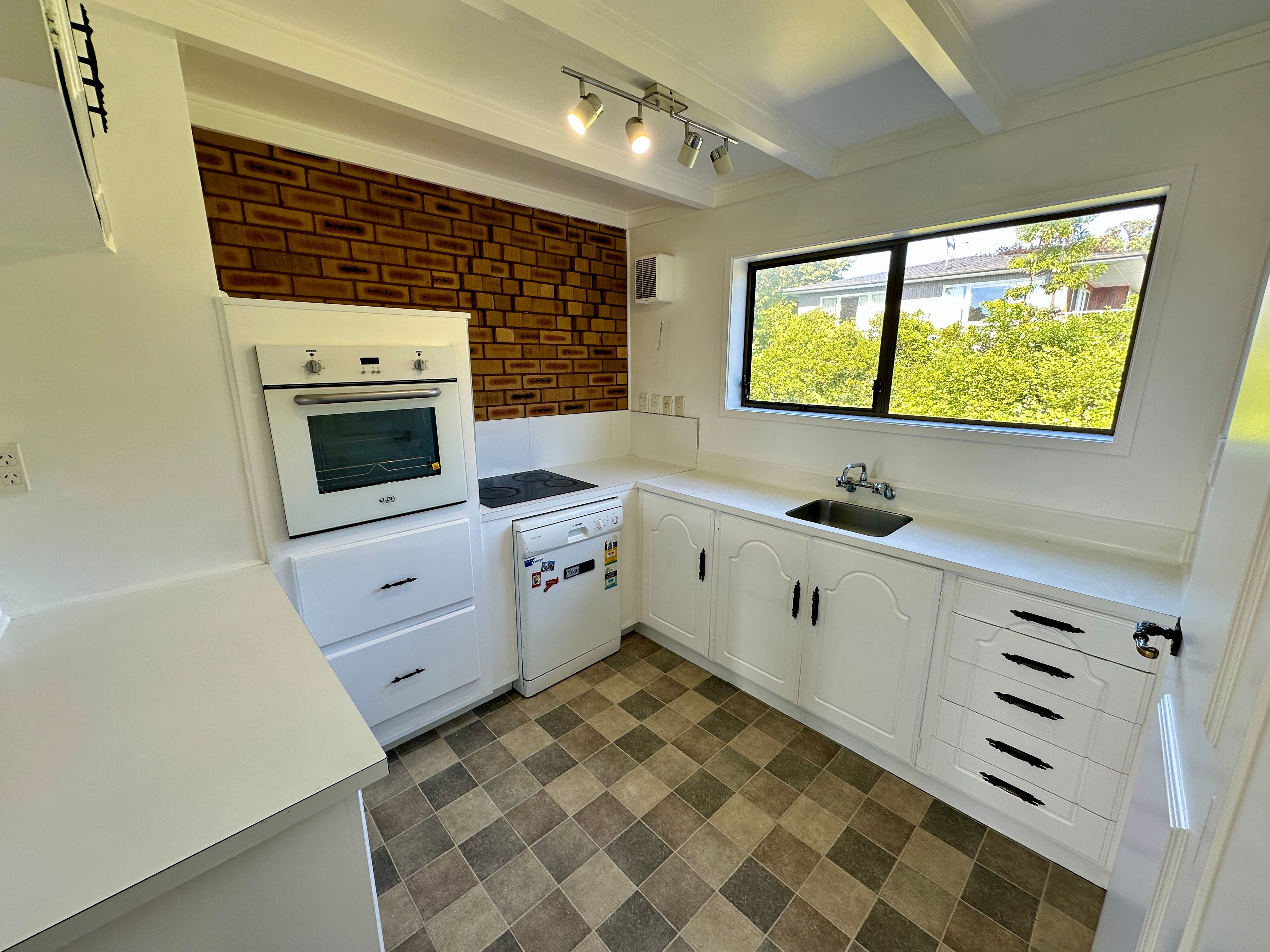 2/1a Shipherds Avenue, Epsom, Auckland City