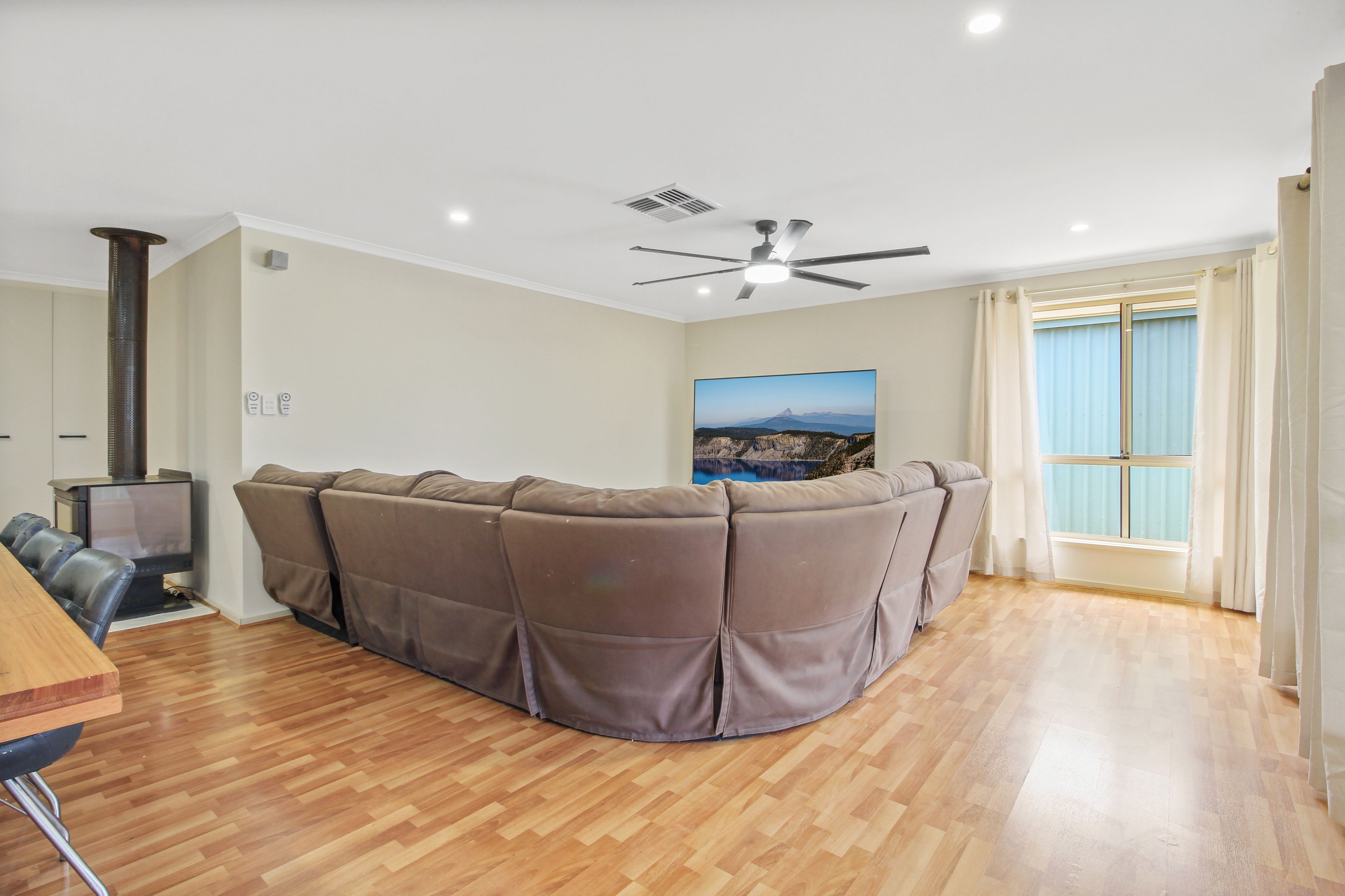 5 Eckermann Close — photo 9 of 25