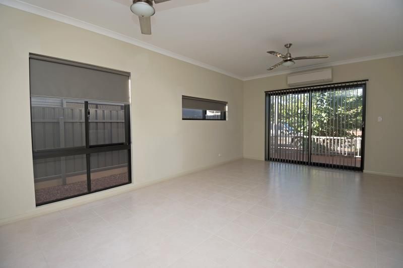 65 Mantaray Loop, Nickol, WA 6714