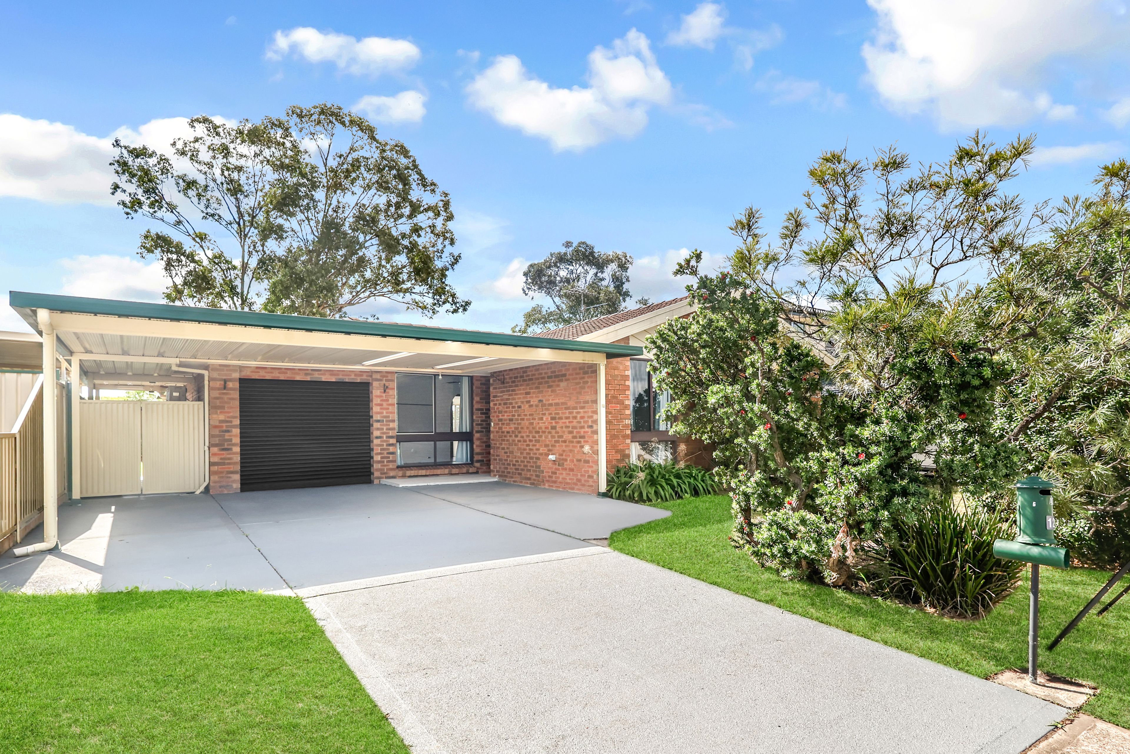 12 Lenton Crescent, Oakhurst NSW 2761