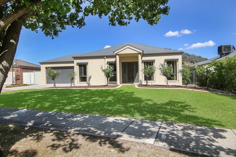 17 Nedlands Close, West Wodonga, VIC 3690