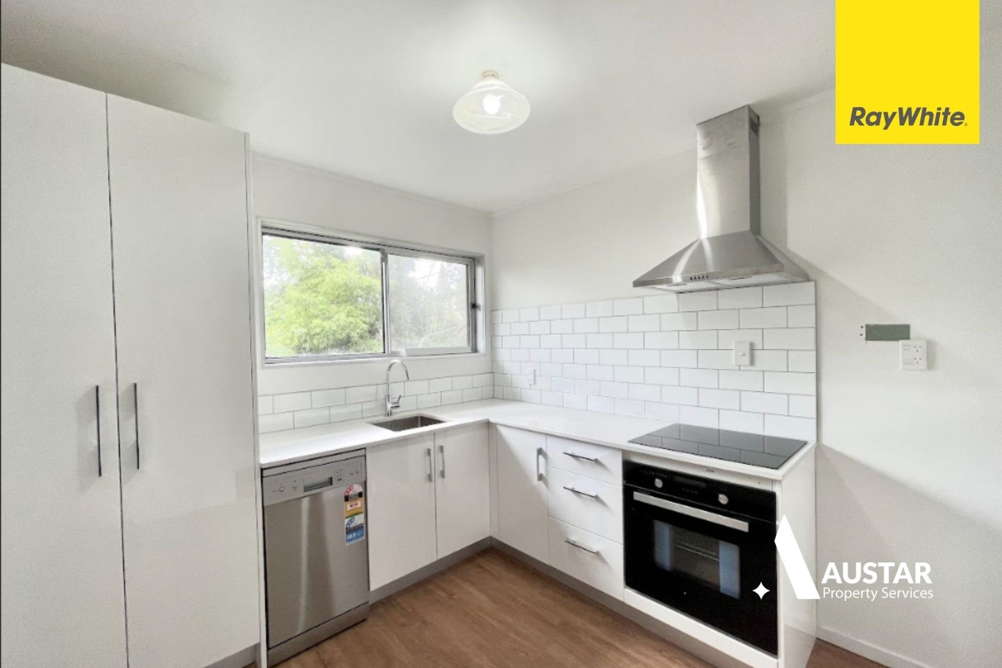 A/19 Morriggia Place, Bayview, North Shore City