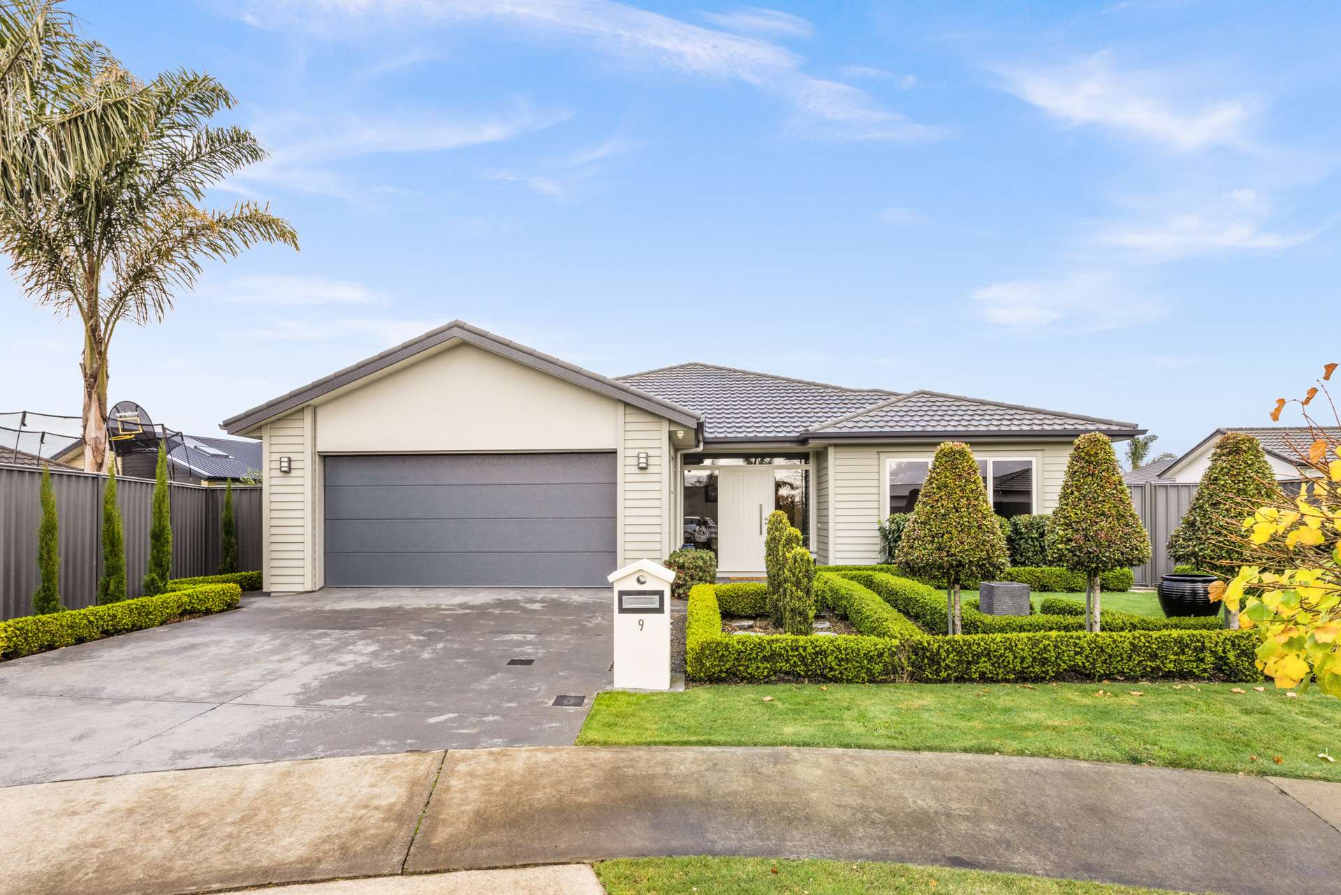 9 Wanaka Place photo 0