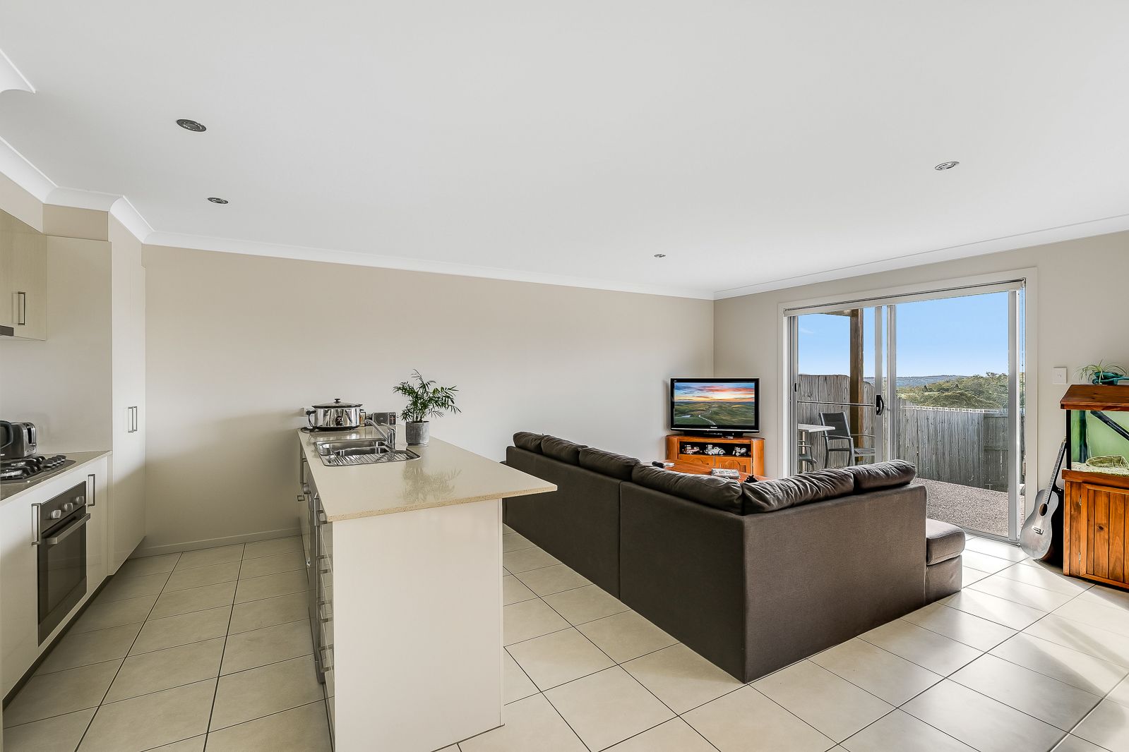 4B Cassidy Terrace, Mount Kynoch, QLD 4350
