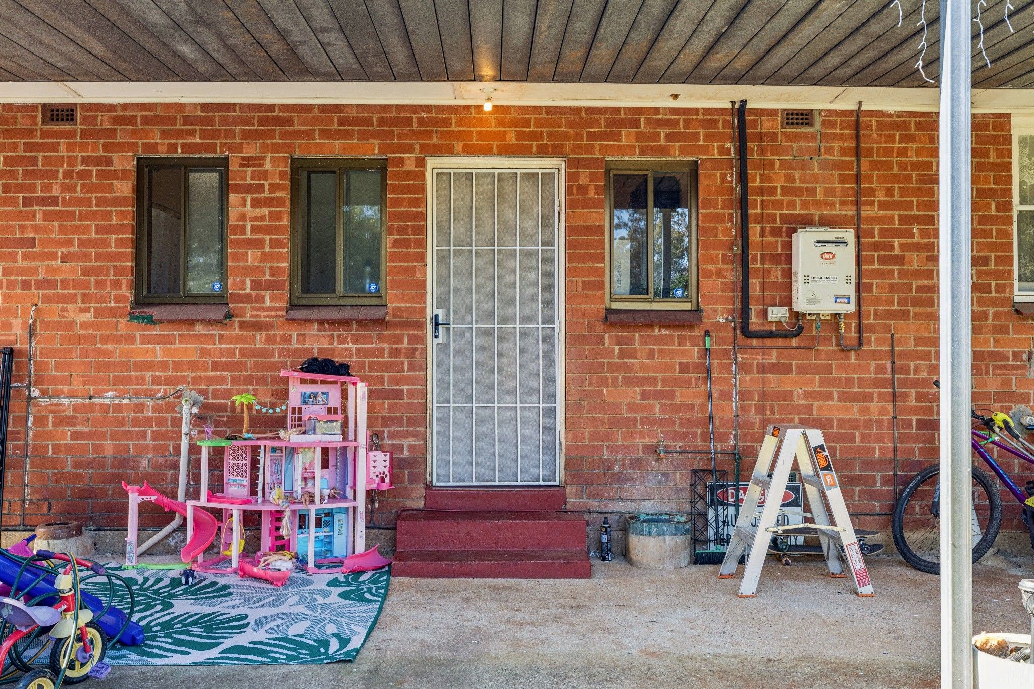 14 Mckinlay Street — photo 14 of 21