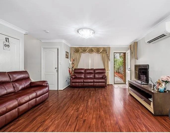 37A Crestview Drive, Glenwood, NSW 2768