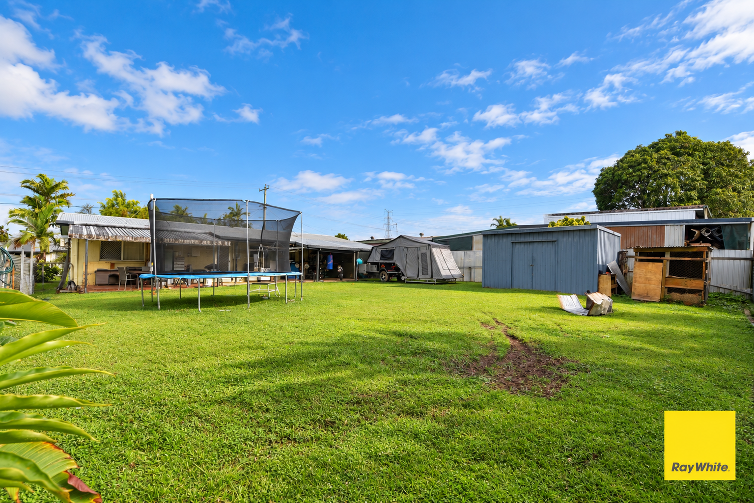 23 Nephrite Street — photo 14 of 14
