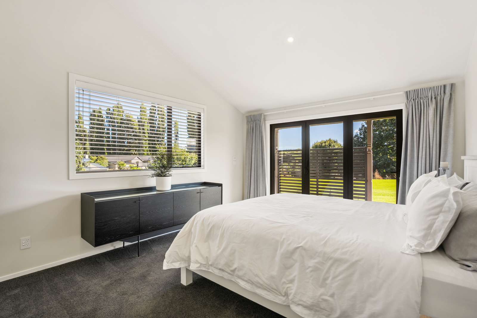 8 Kingan Road photo 13