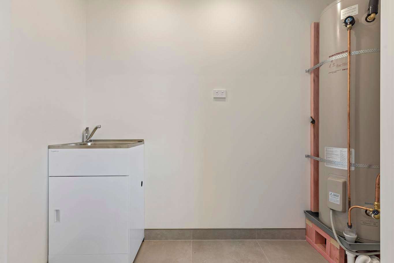 5C Claymore Street photo 4