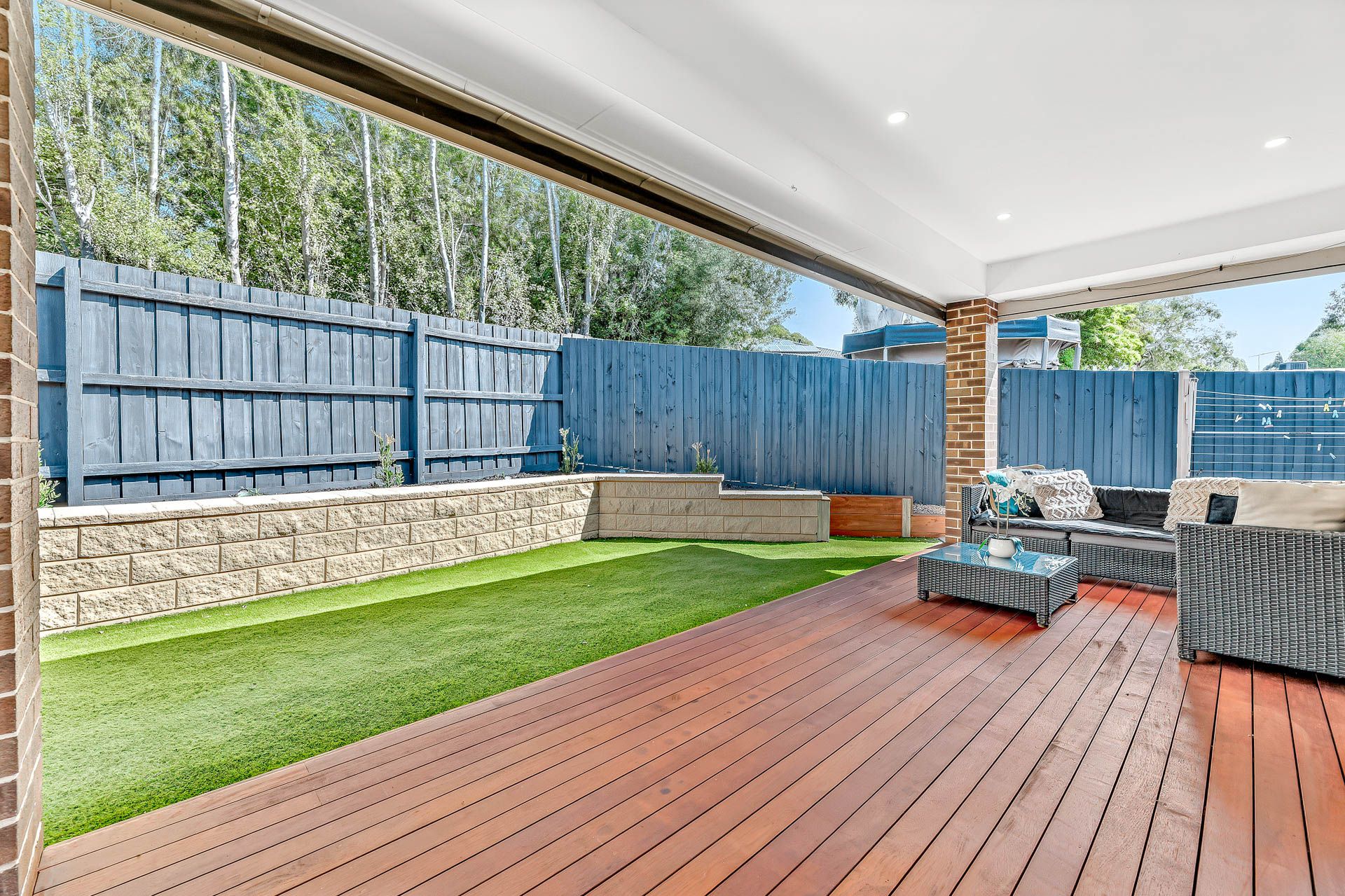 2/138 Haverbrack Drive — photo 17 of 21
