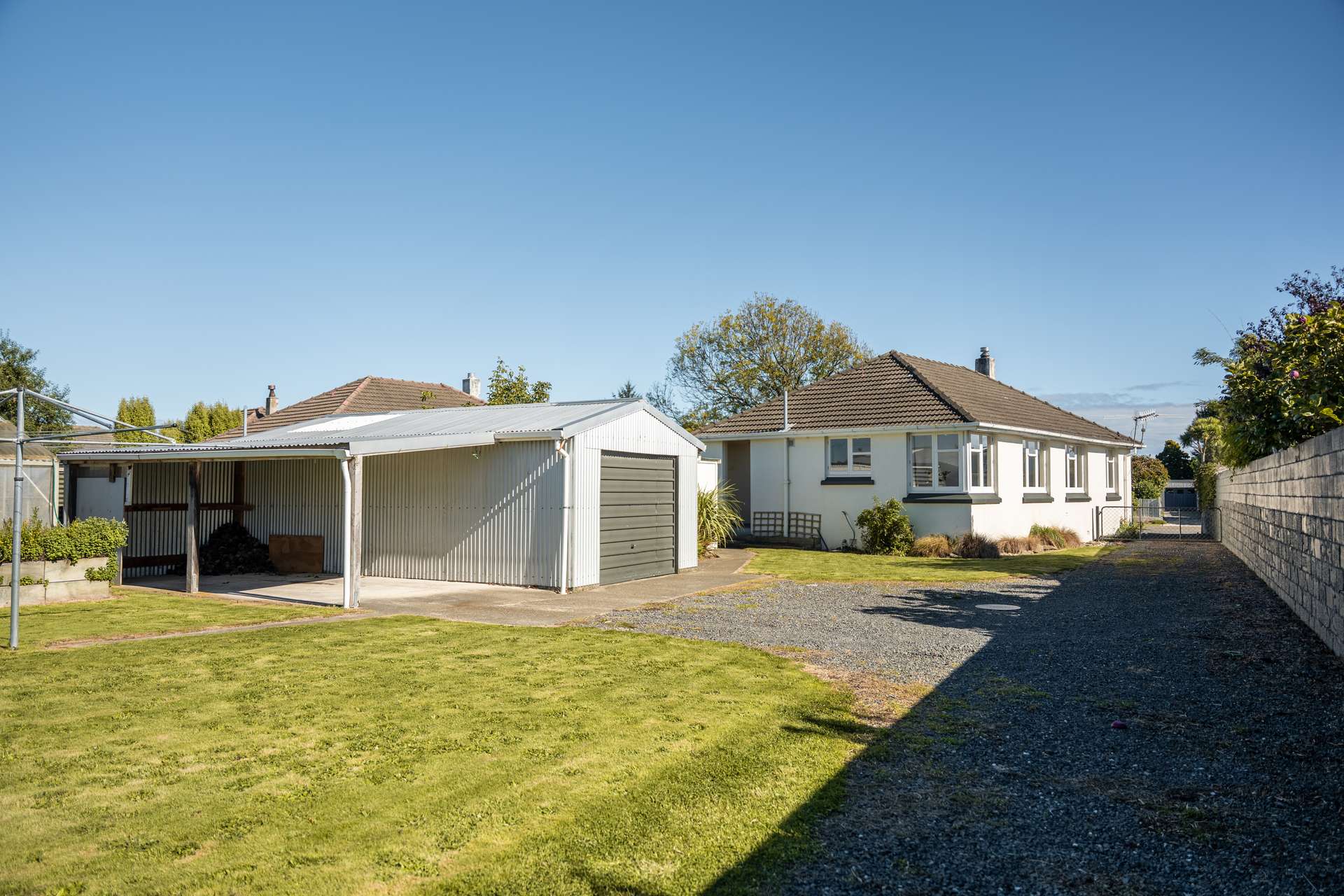 76 Adamson Crescent photo 22