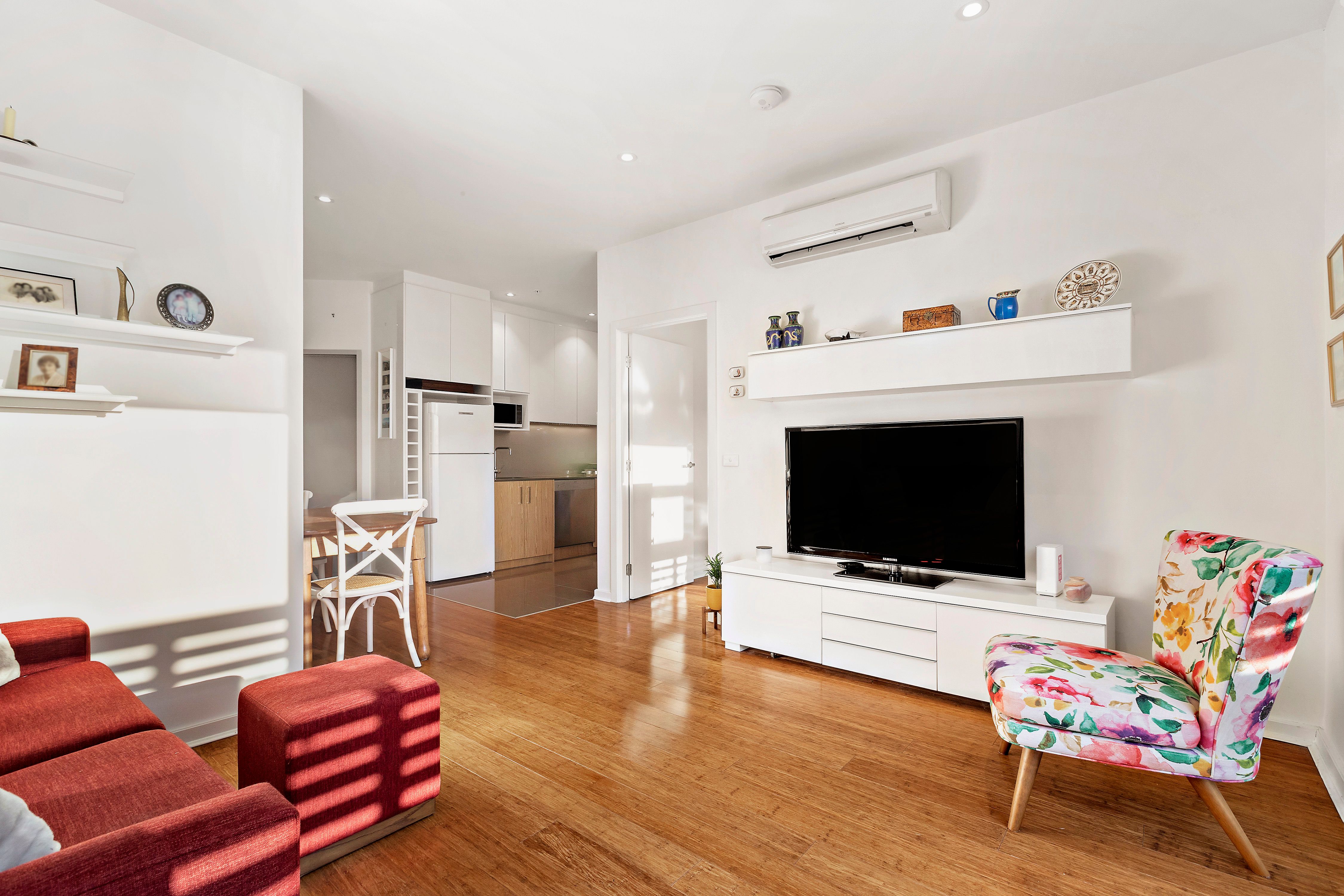 207/323 Charman Road, Cheltenham, VIC 3192