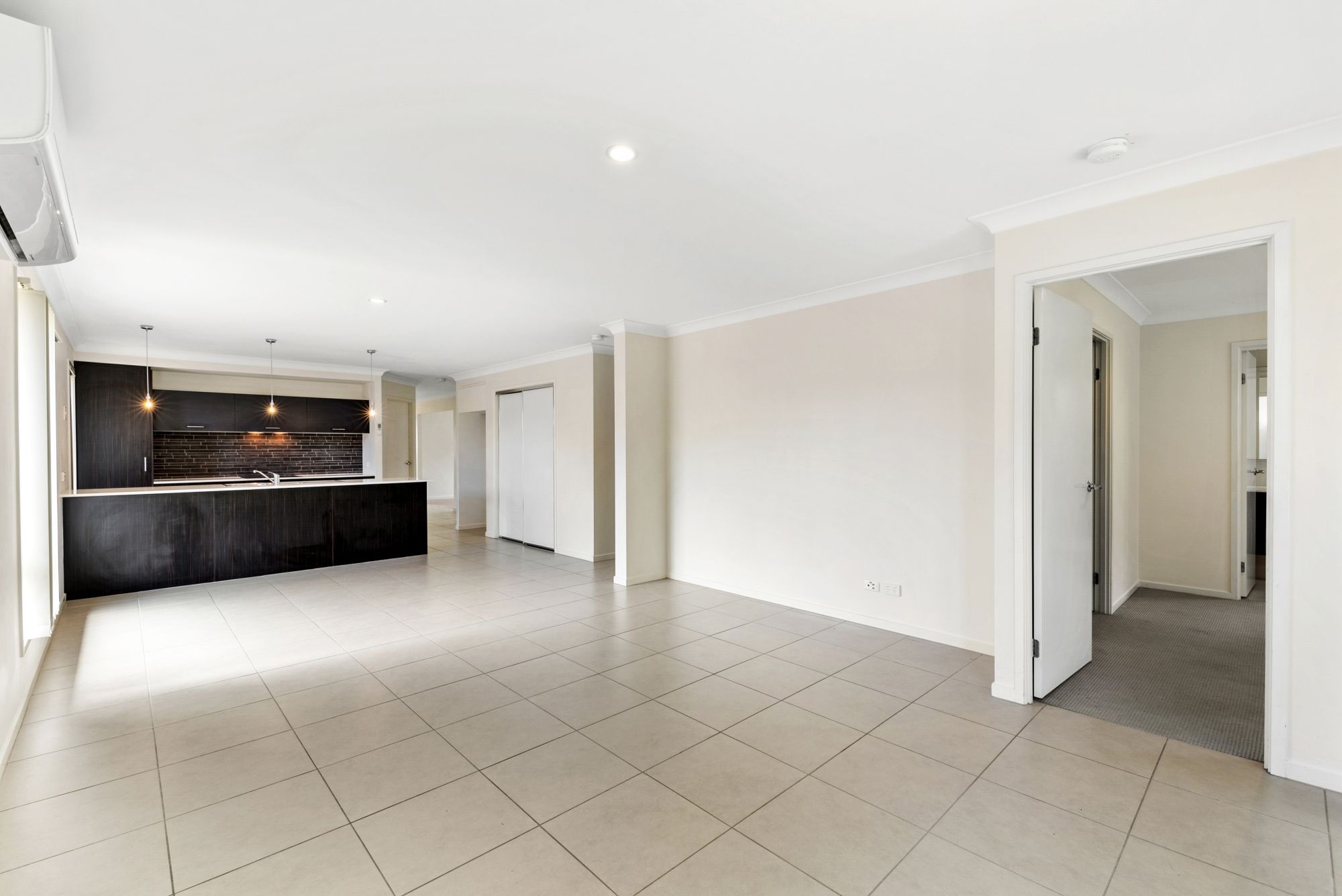 17 Denham Crescent, North Lakes, QLD 4509