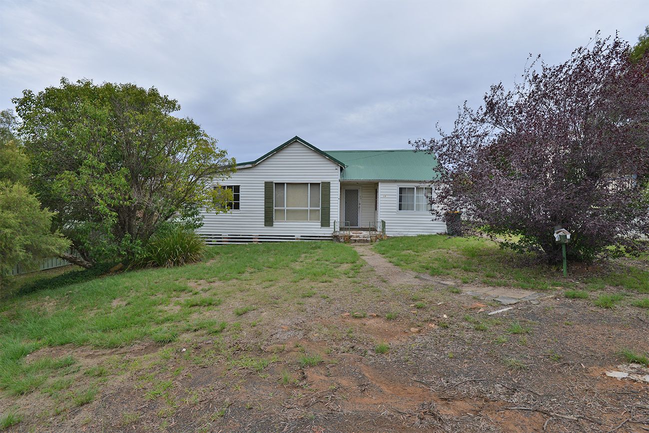 32 NORTH Street, Coonabarabran NSW 2357