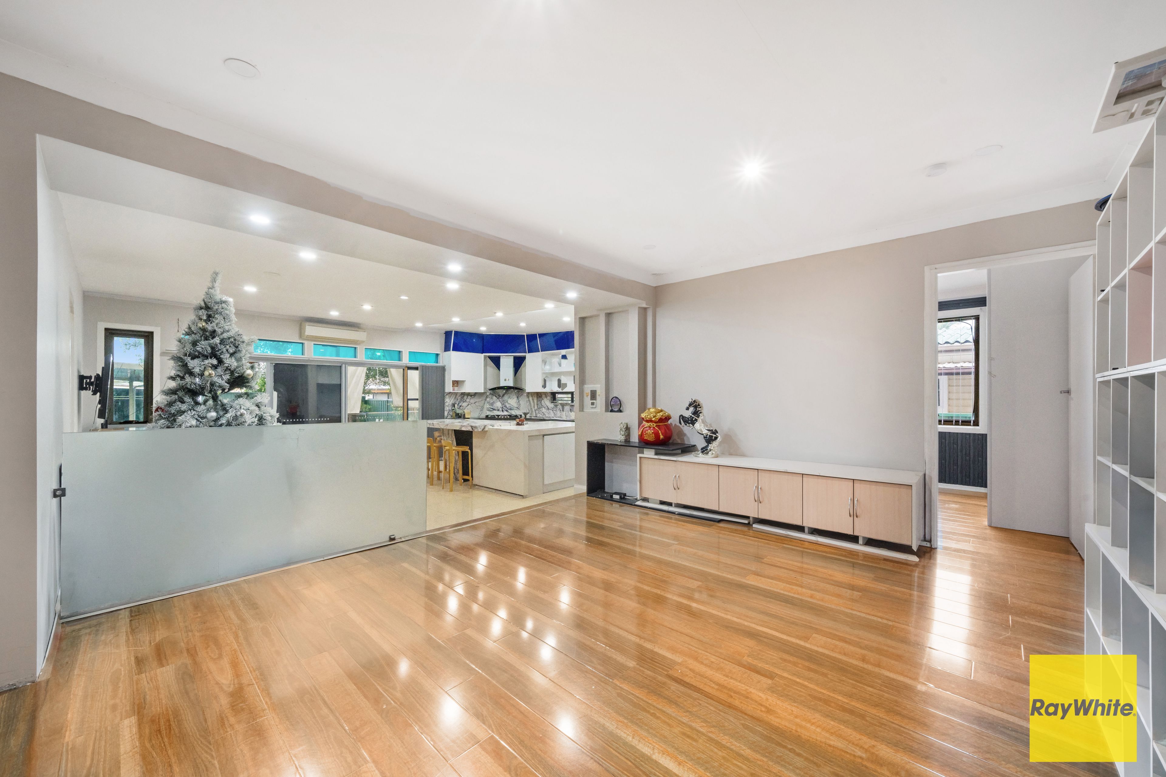 10 Farningham Street — photo 3 of 13
