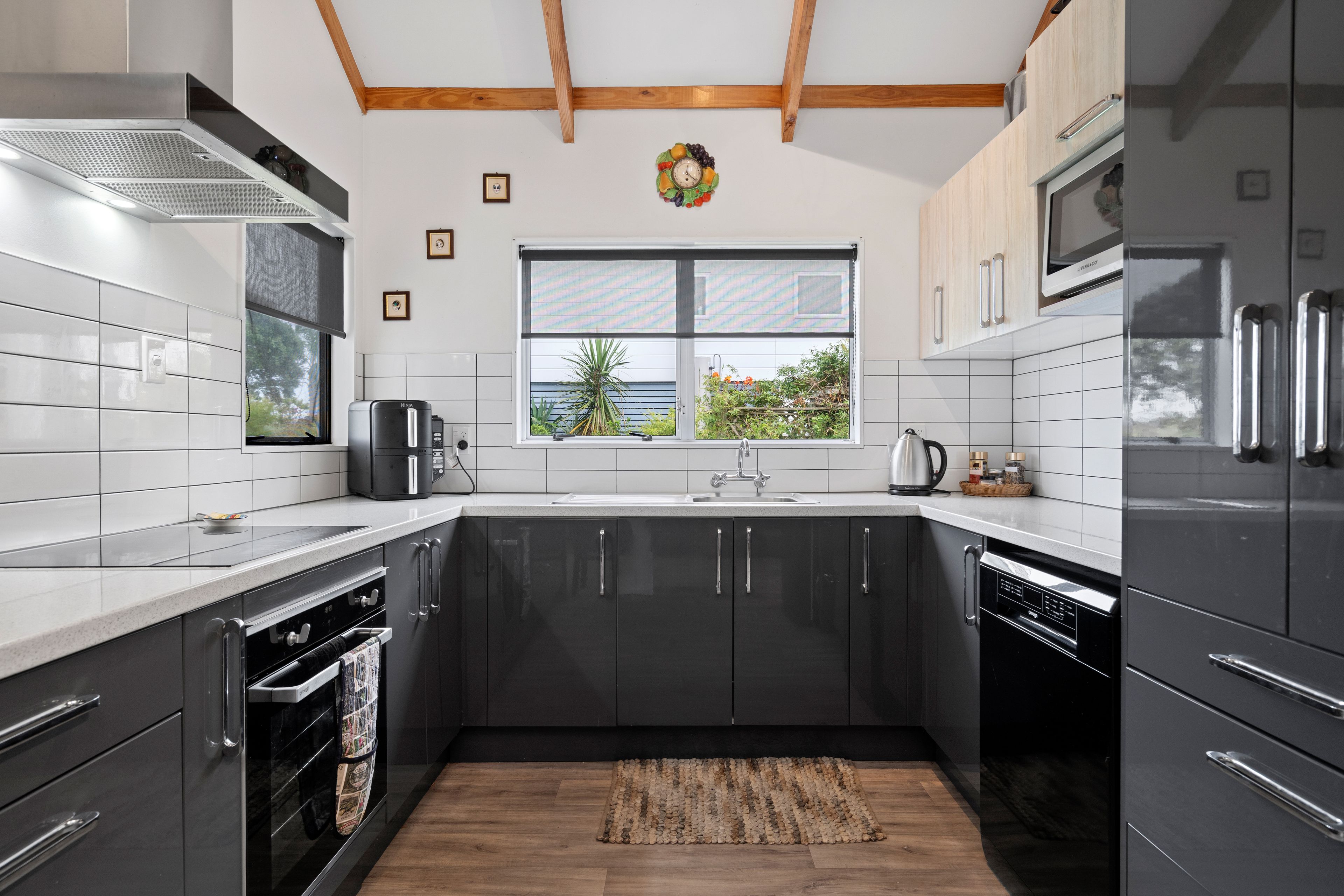 548 Pukehina Parade, Pukehina Beach, Western Bay Of Plenty District