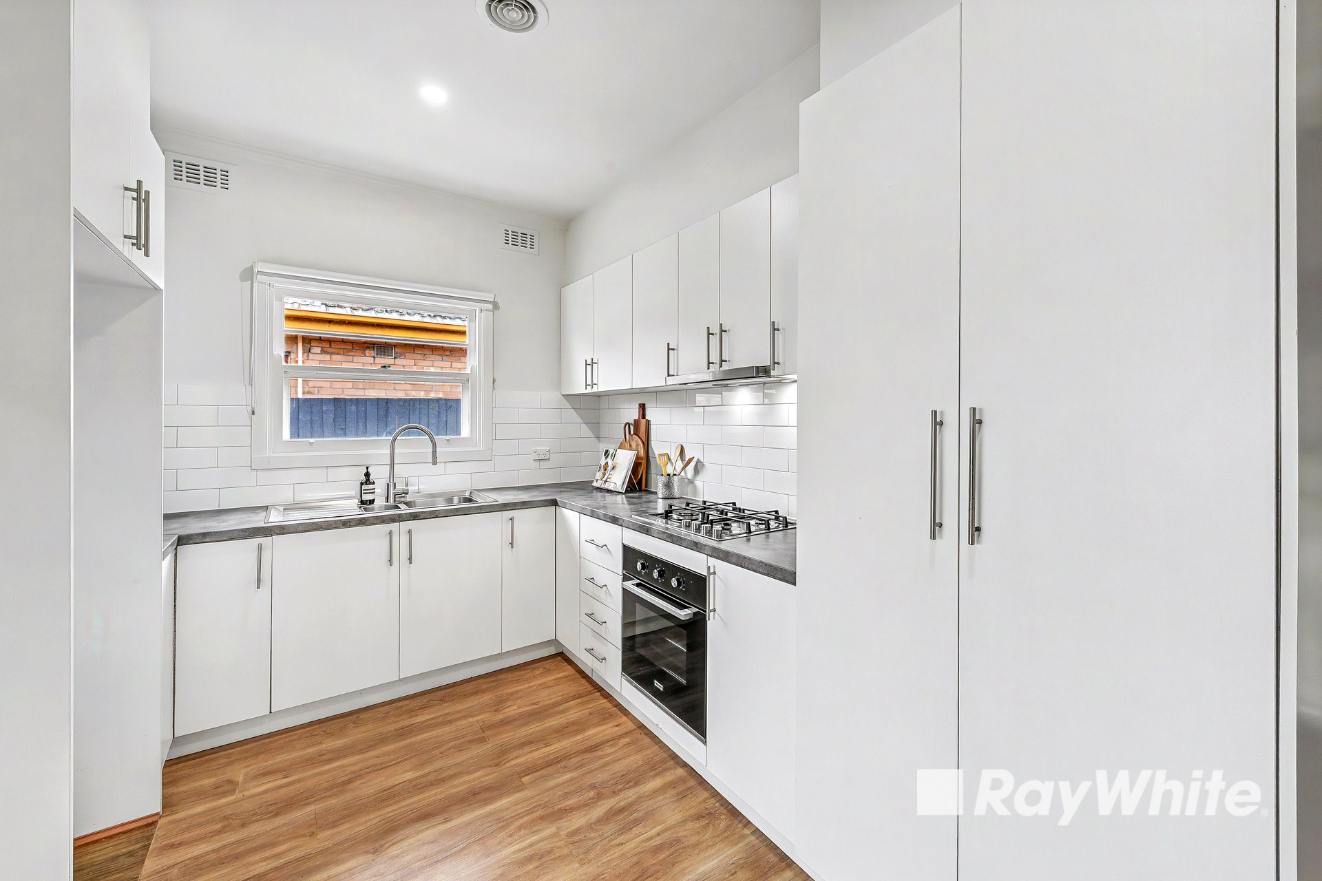 62 James Street — photo 6 of 15