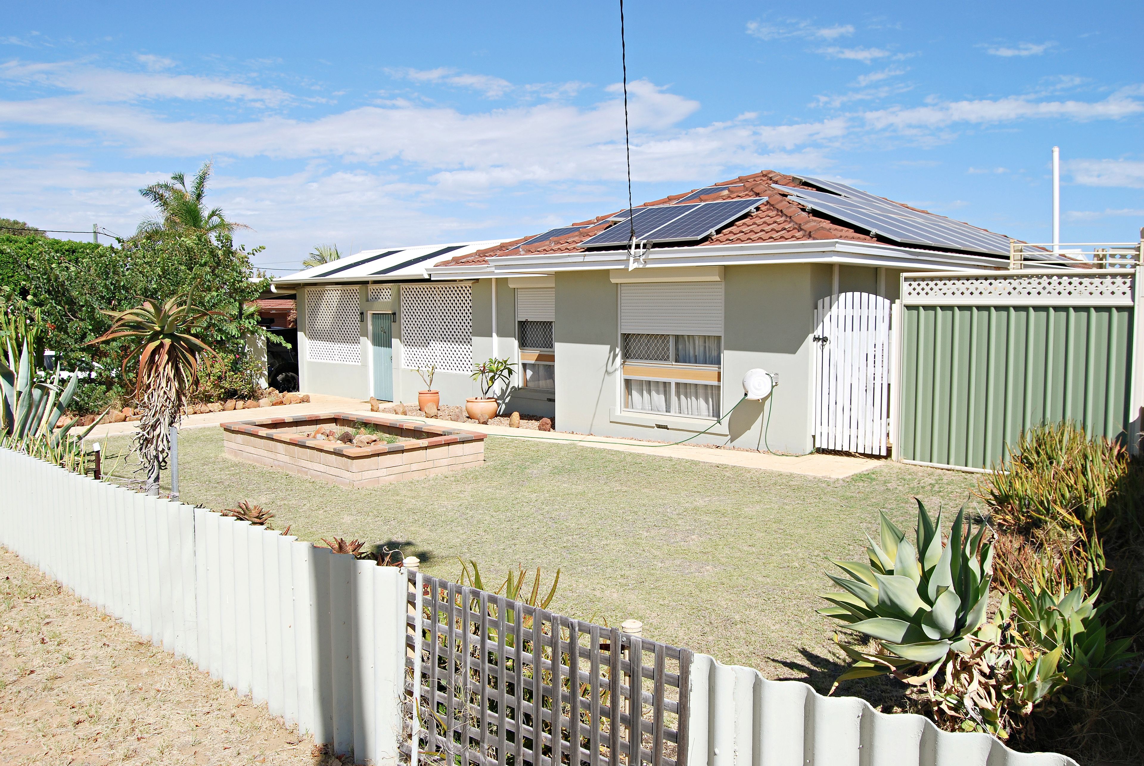 34 Petchell Street, Rangeway, WA 6530