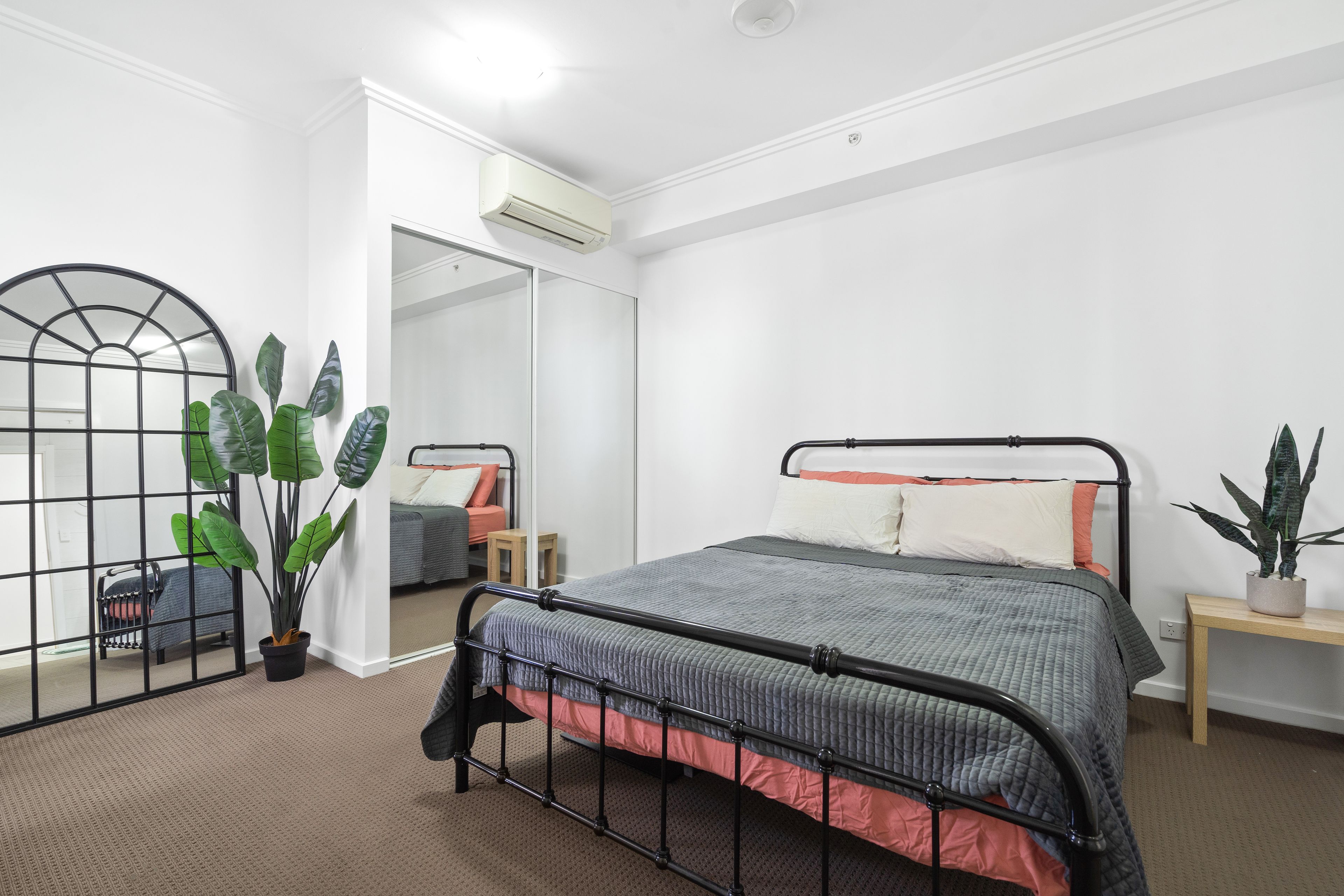19/108 Mitchell Street — photo 11 of 17