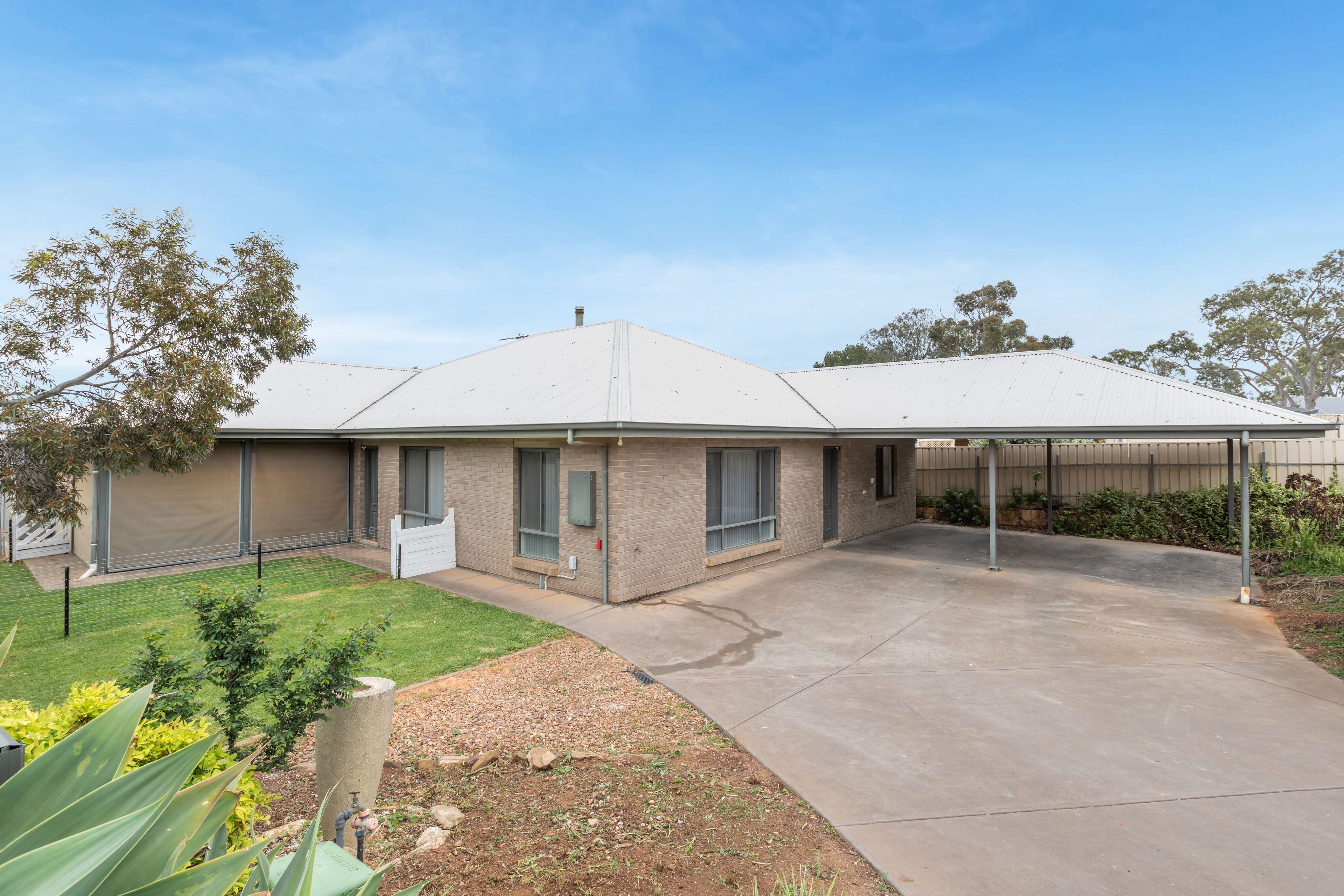32 Christchurch Street — photo from Ray White Barossa Valley