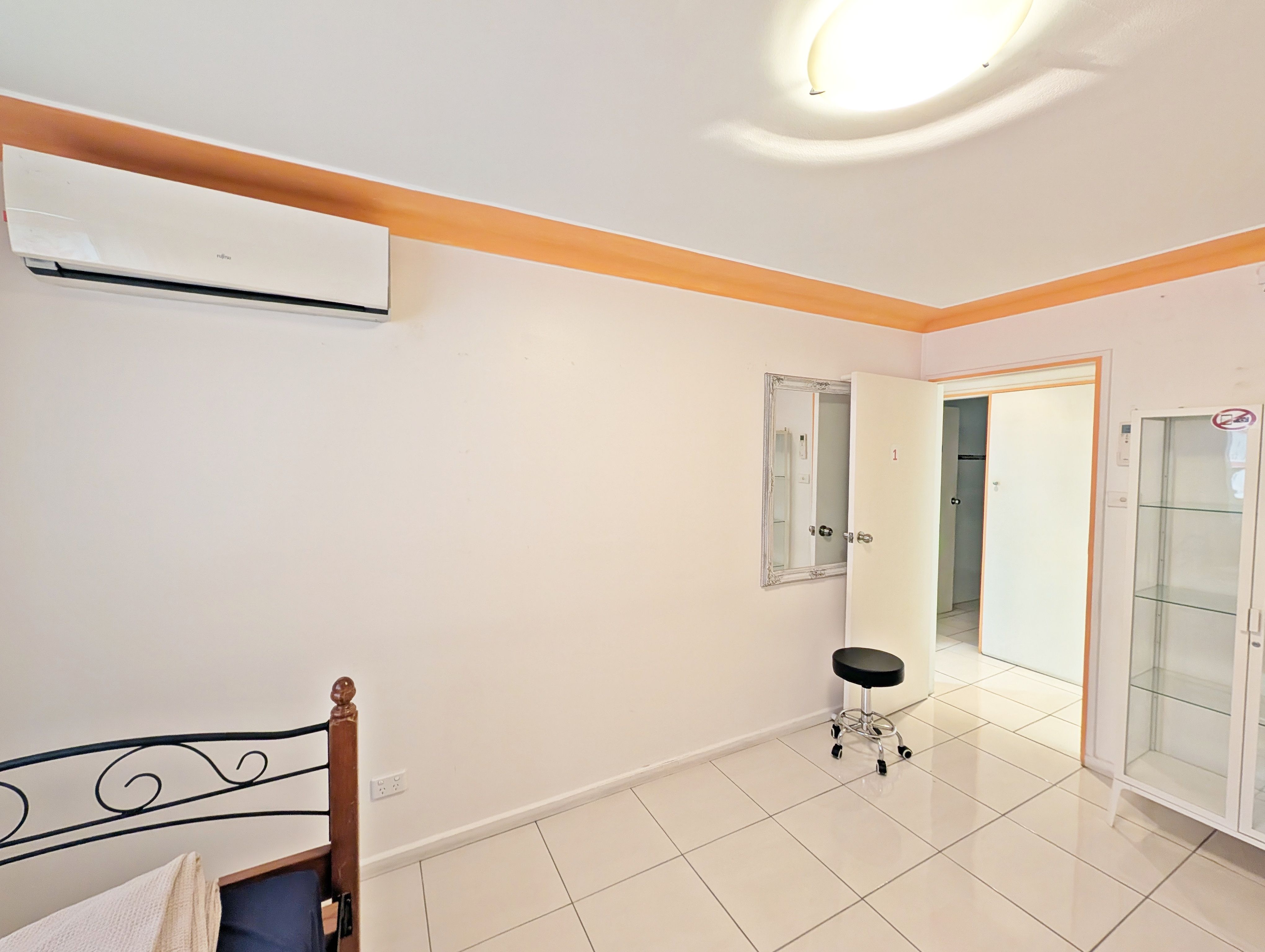 346 Canley Vale Road — photo 7 of 17